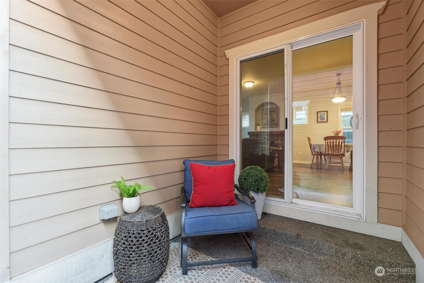 4917 Balustrade Boulevard SE