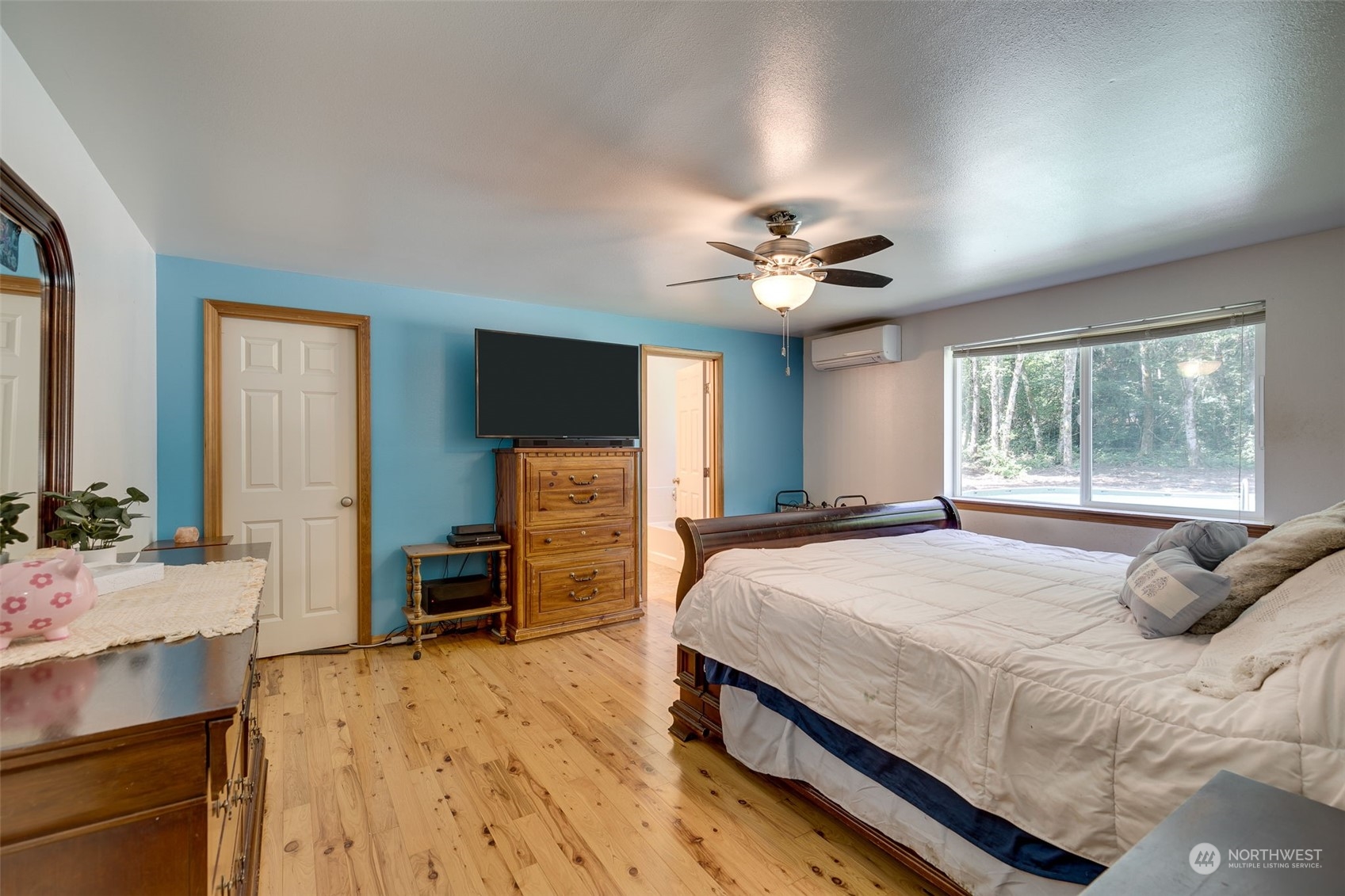 14111 234th Street E