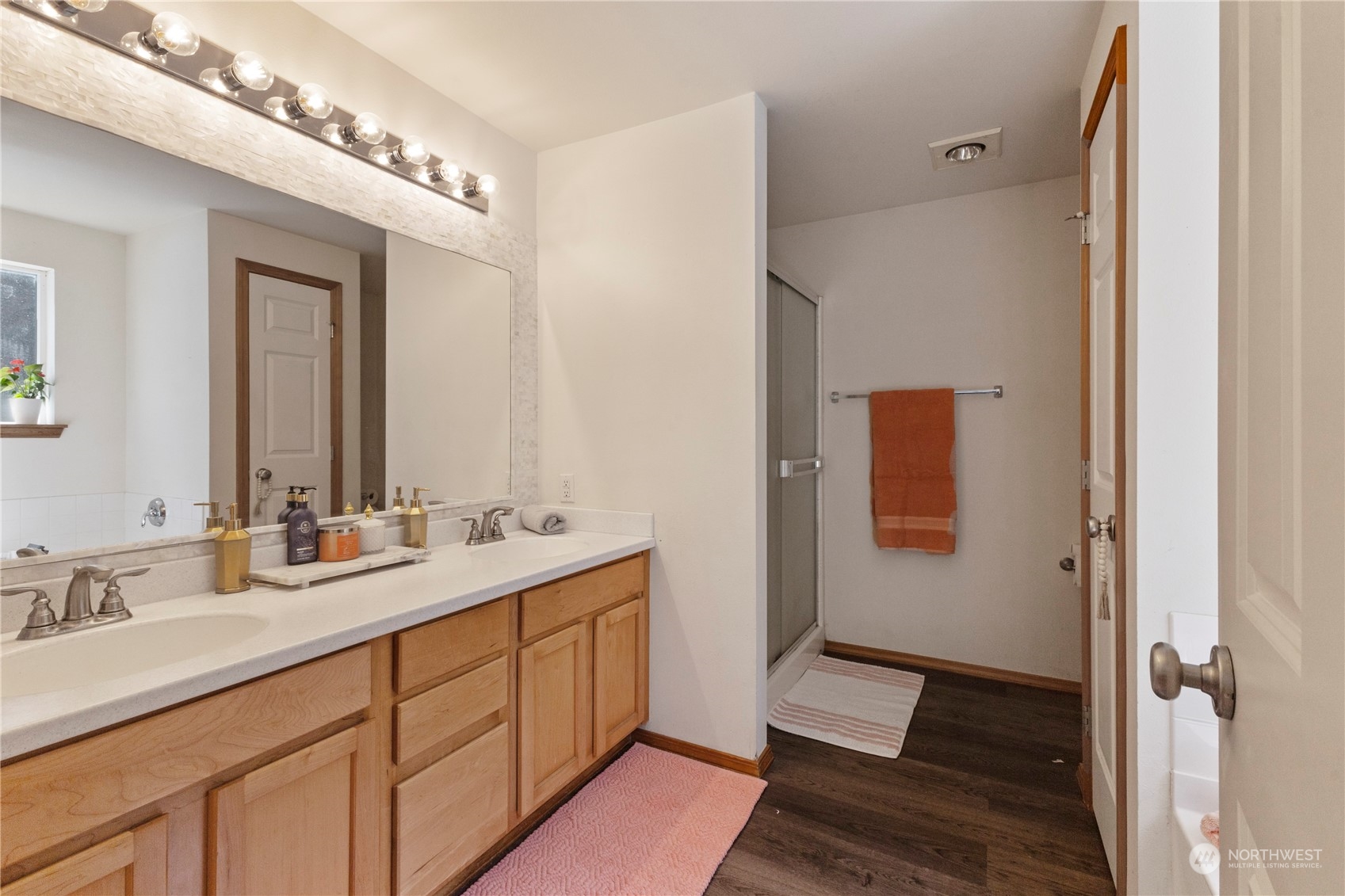 14111 234th Street E