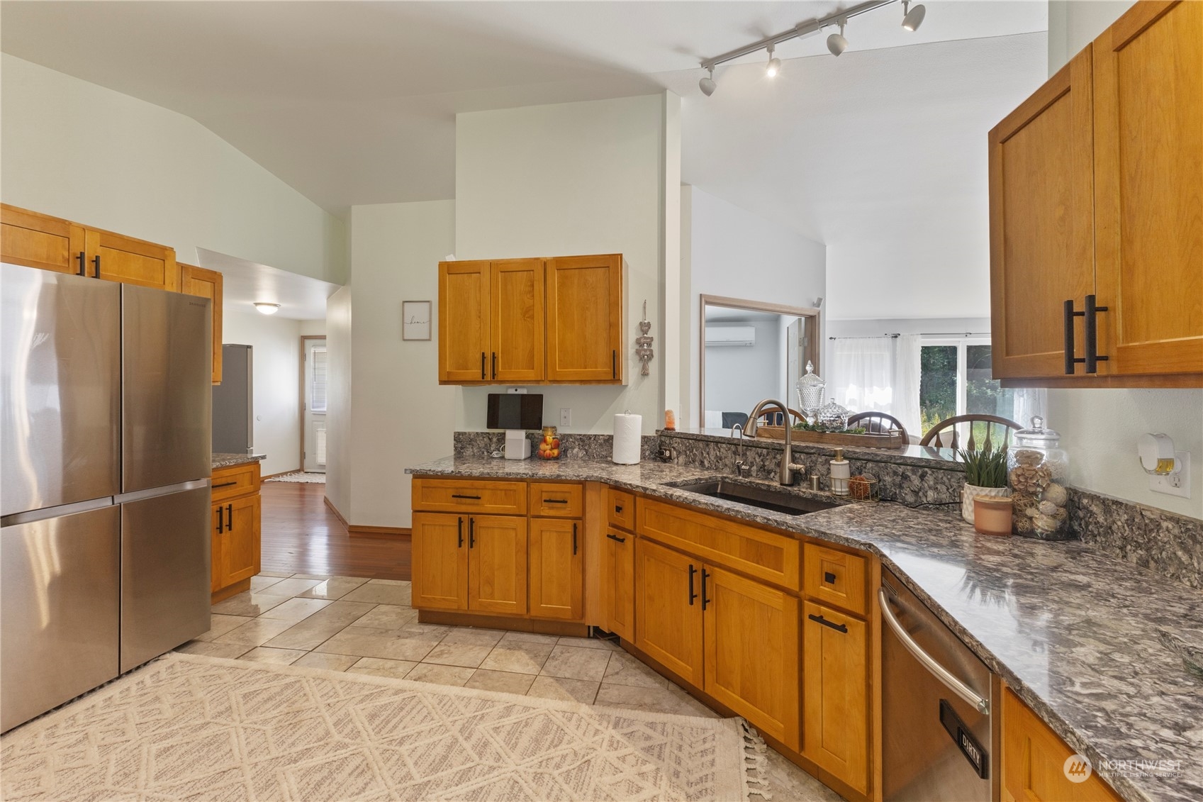 14111 234th Street E