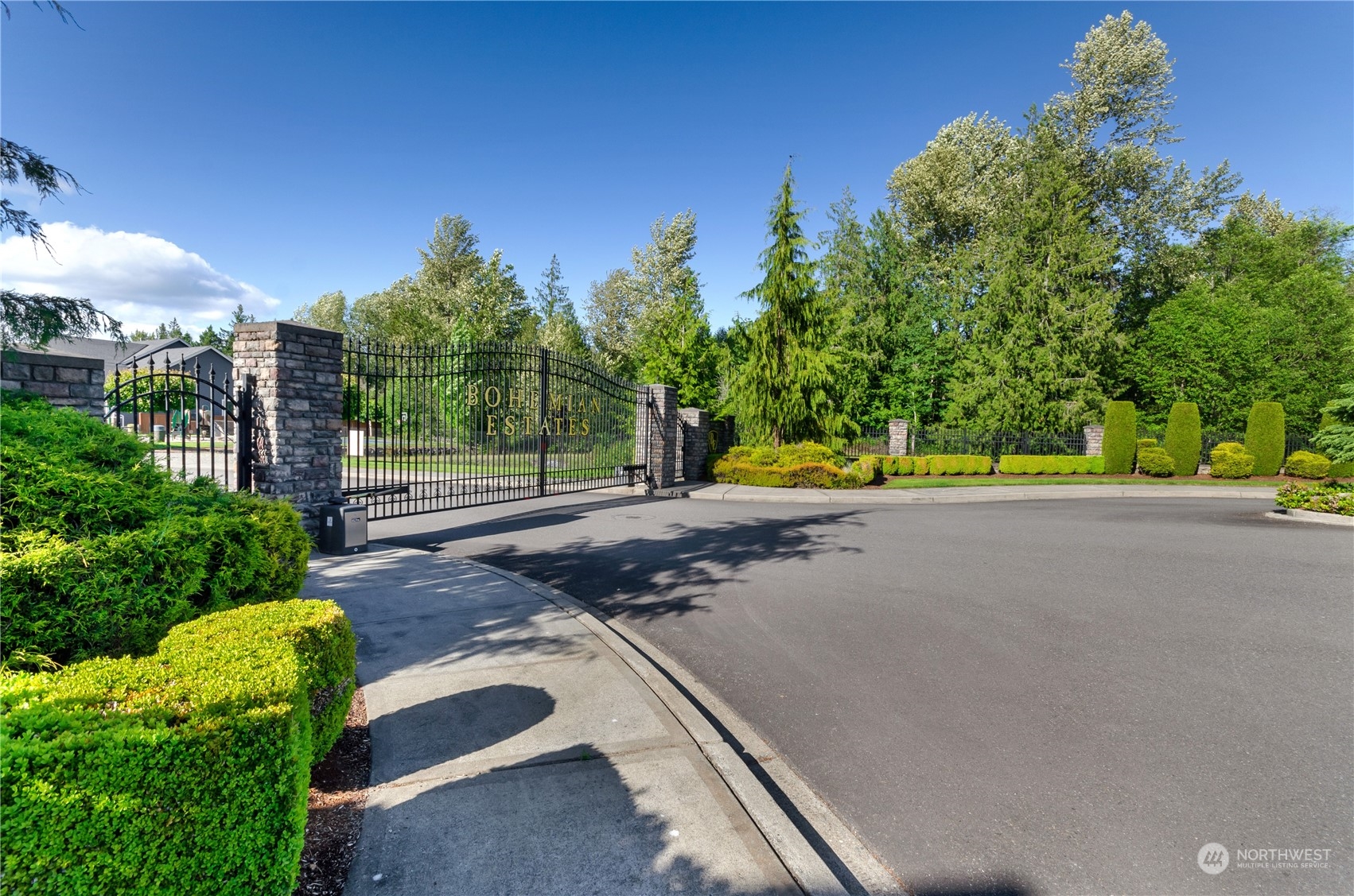 6022 213th Avenue Ct E