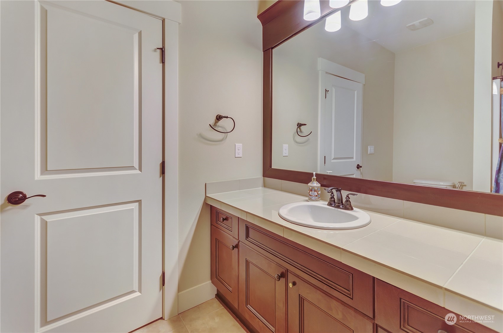 6022 213th Avenue Ct E