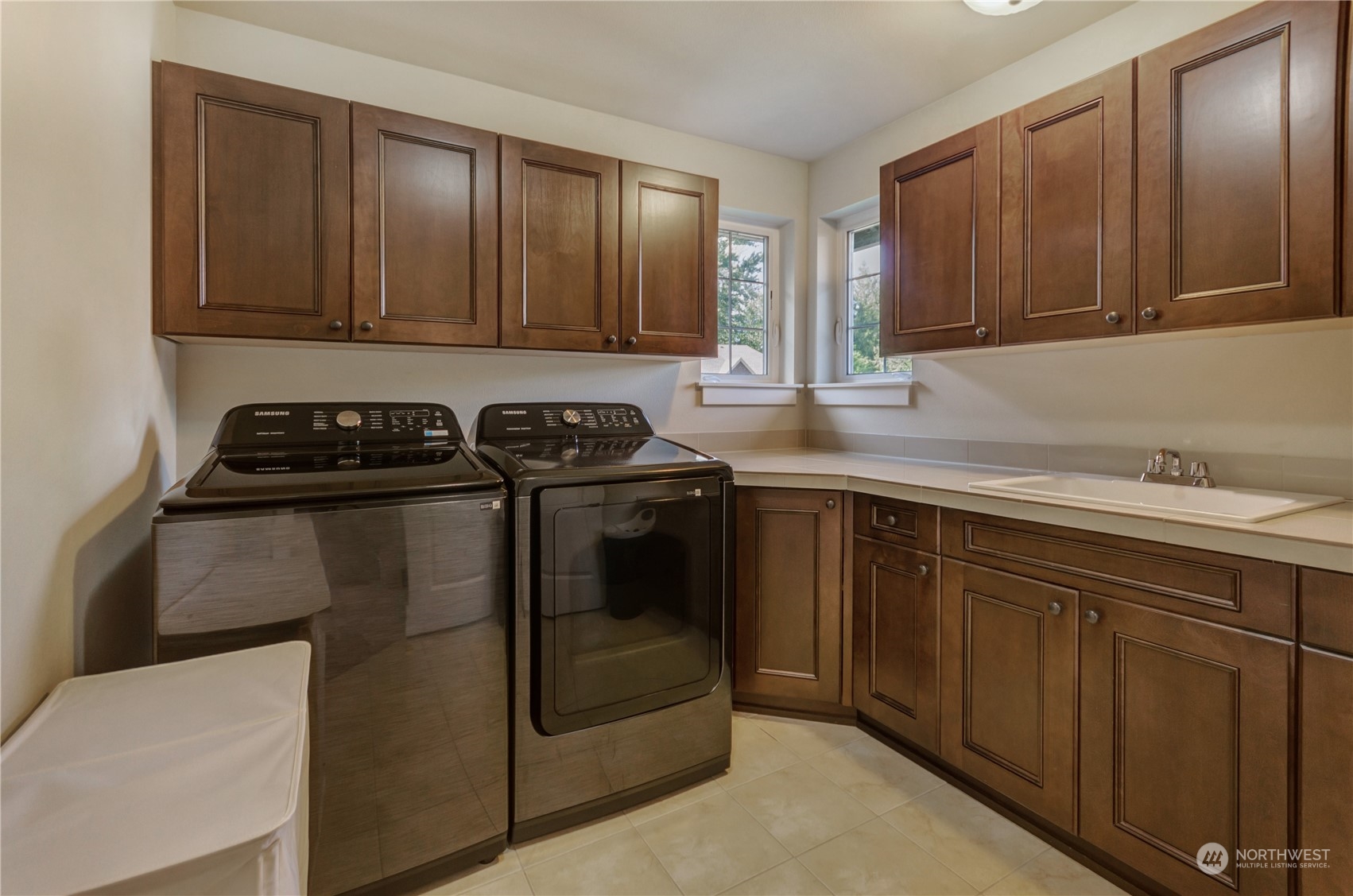 6022 213th Avenue Ct E