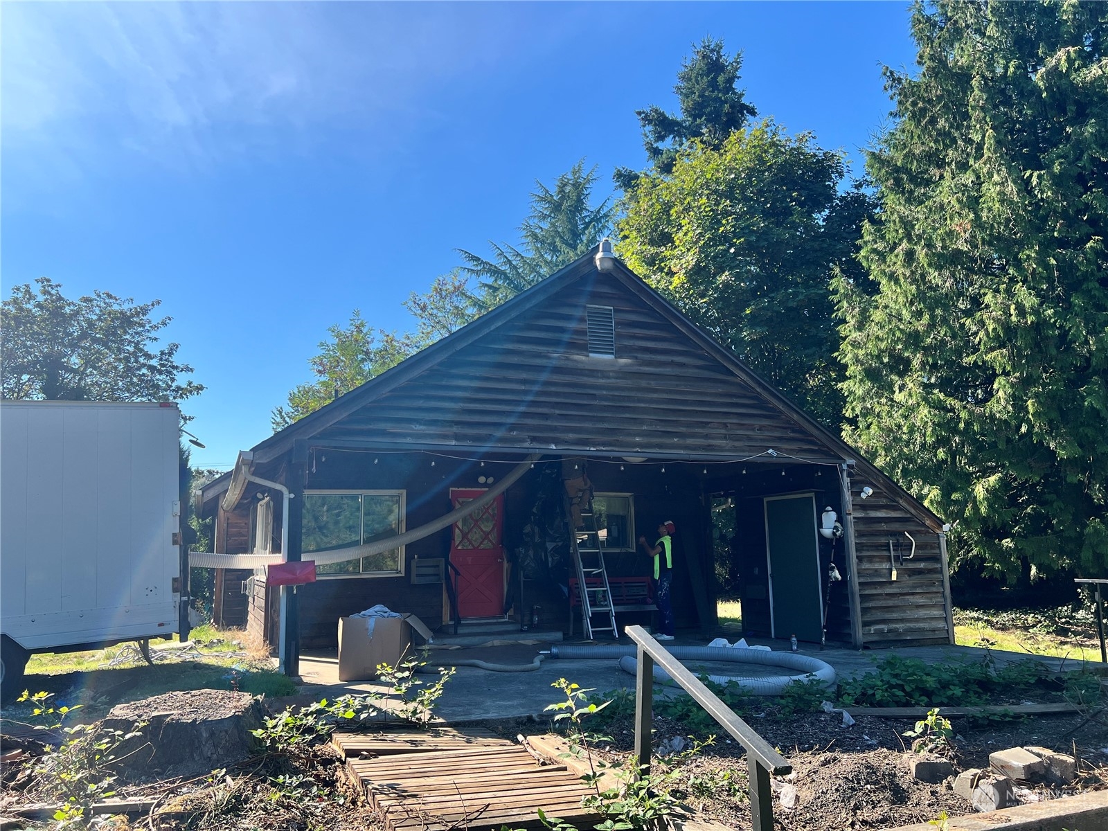 14726 Macadam Road S