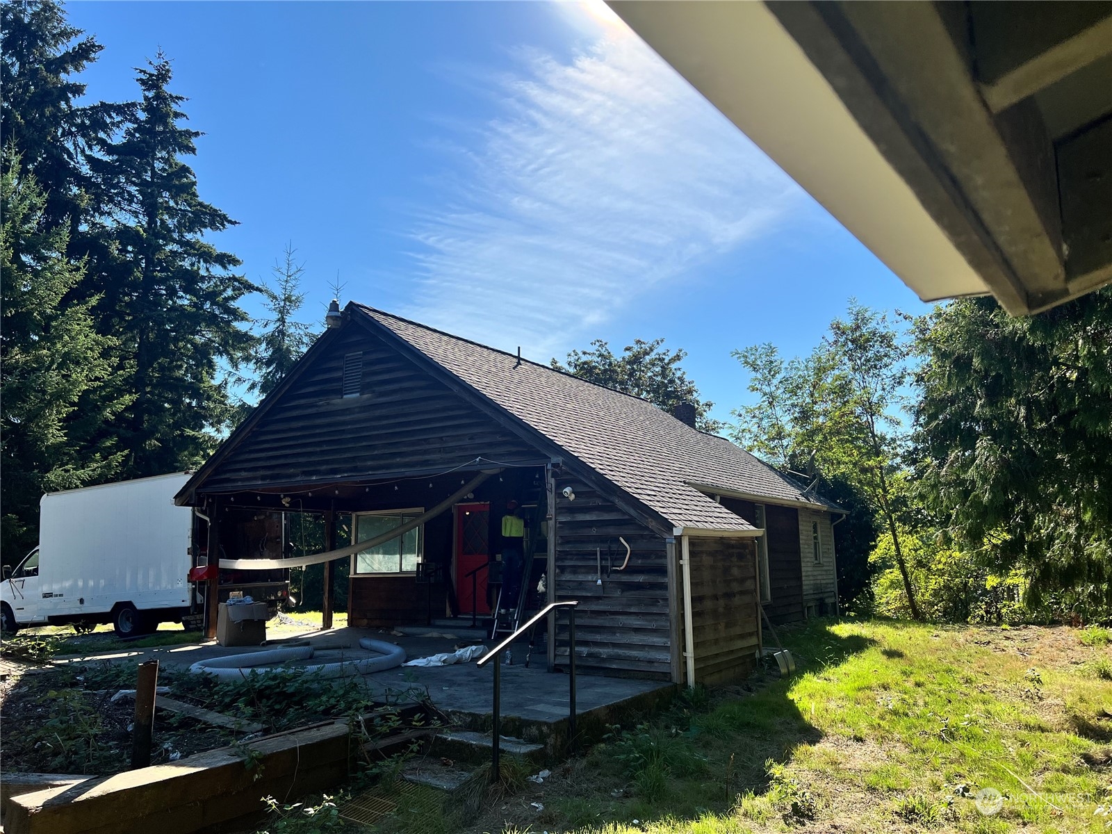 14726 Macadam Road S