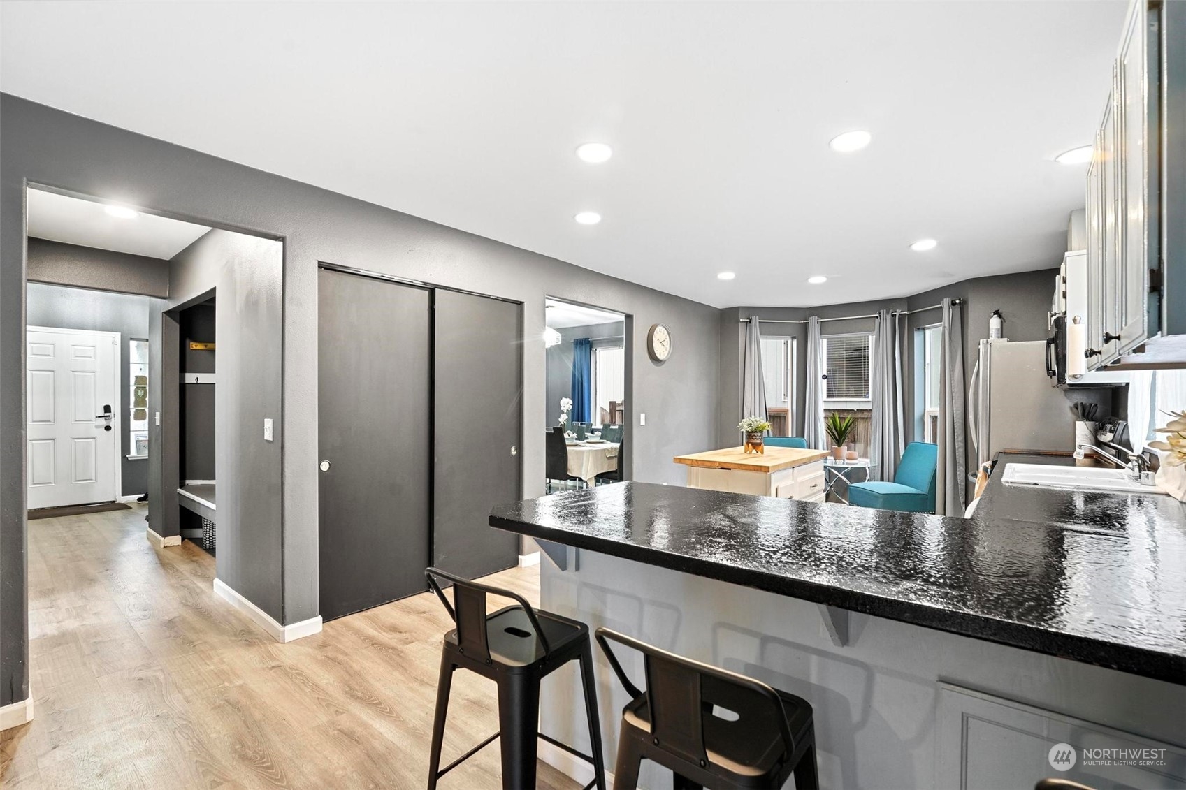 6720 153rd Street Ct E