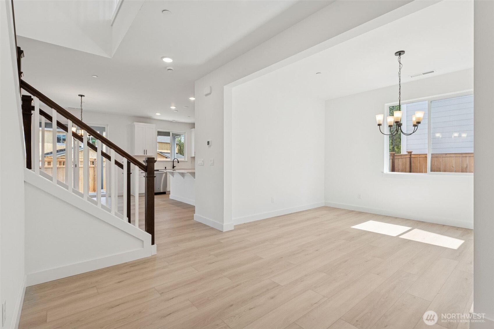 13913 181st Street E Unit: 13