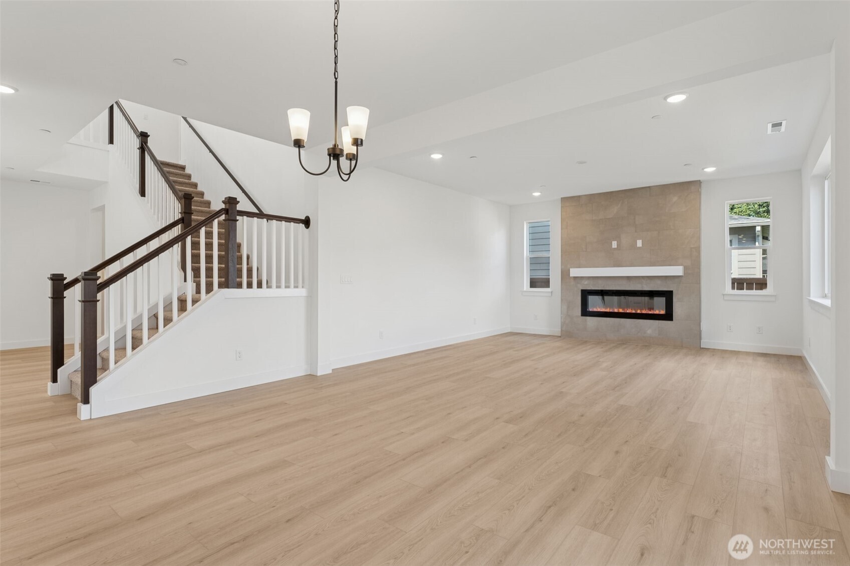 13913 181st Street E Unit: 13