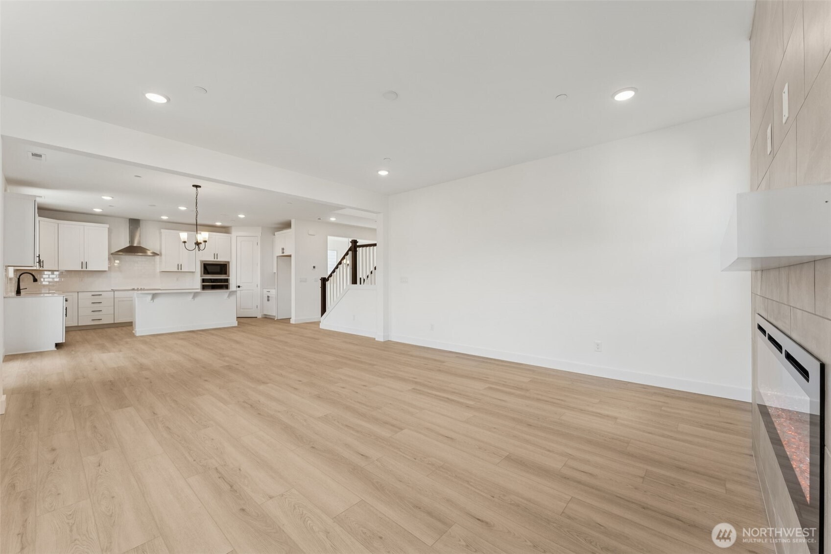 13913 181st Street E Unit: 13