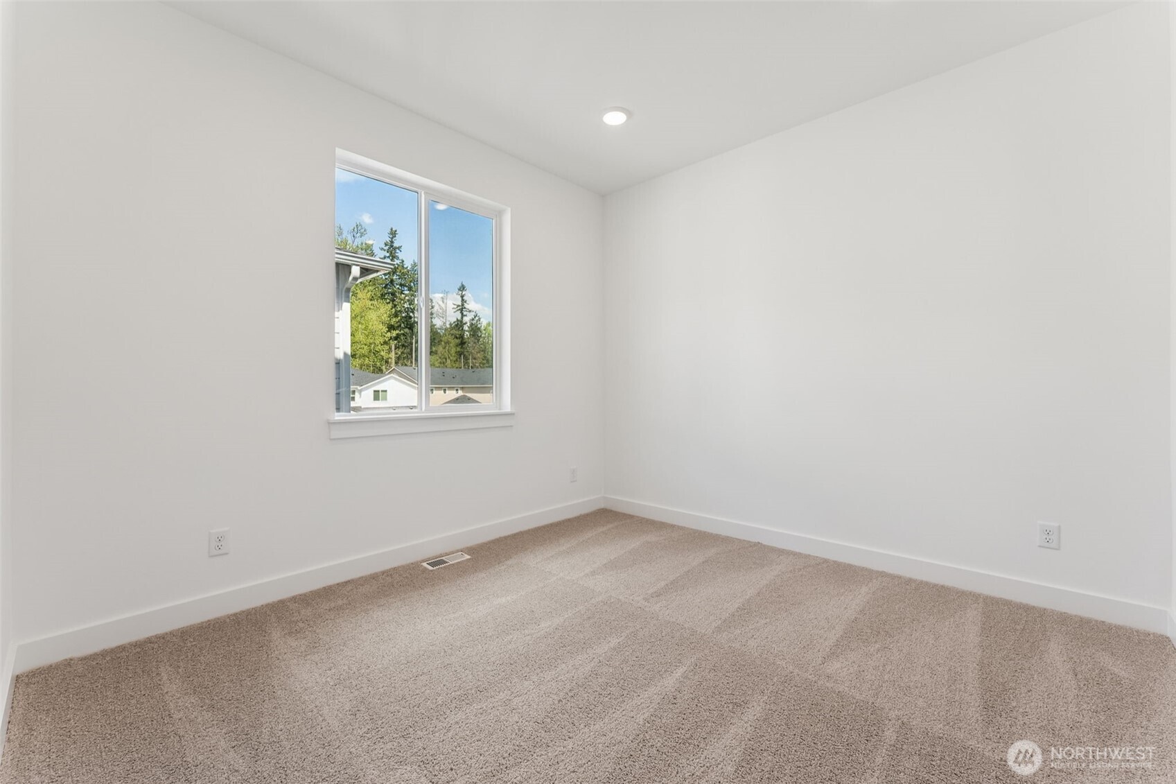 13913 181st Street E Unit: 13