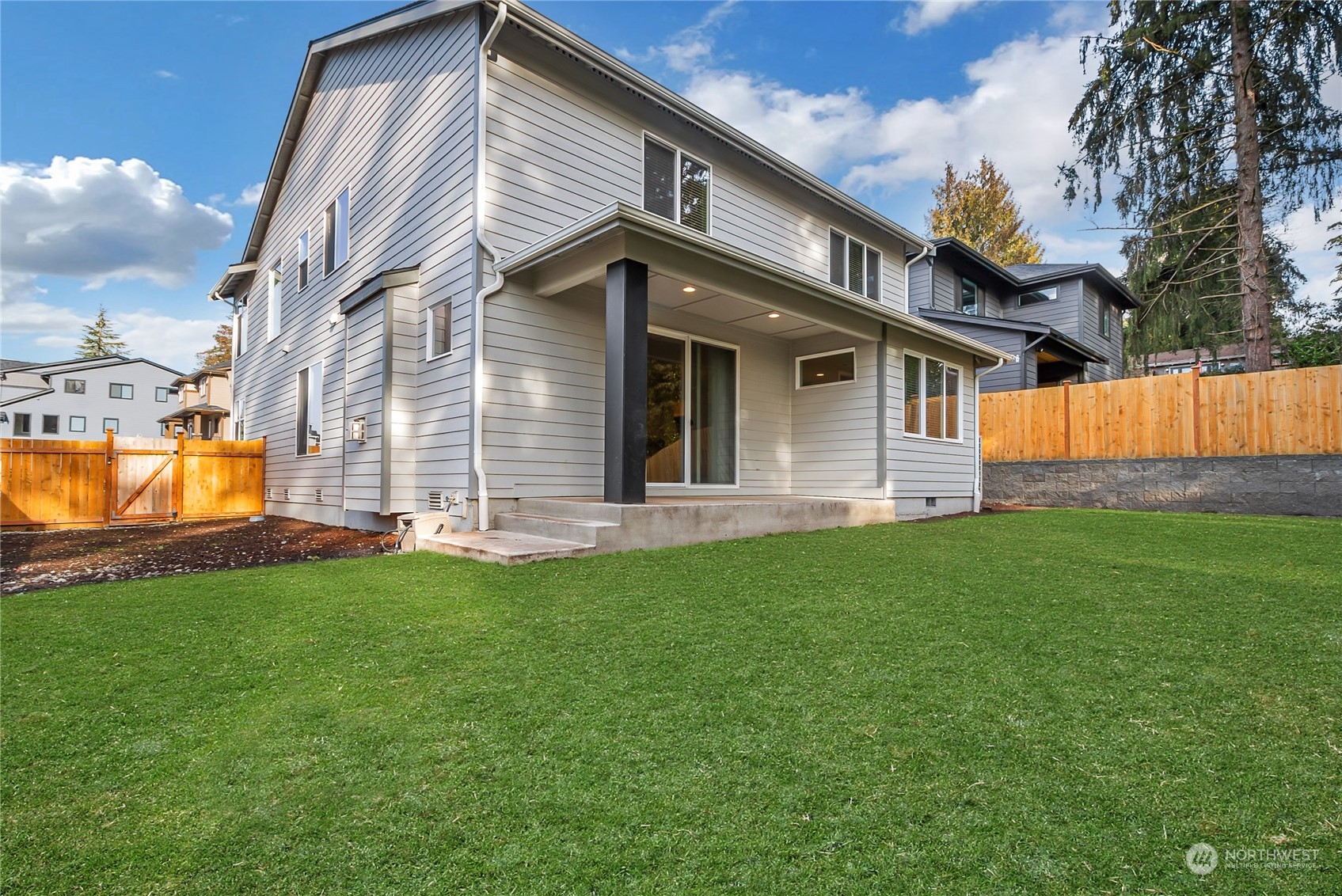 2025 85th Avenue Court East