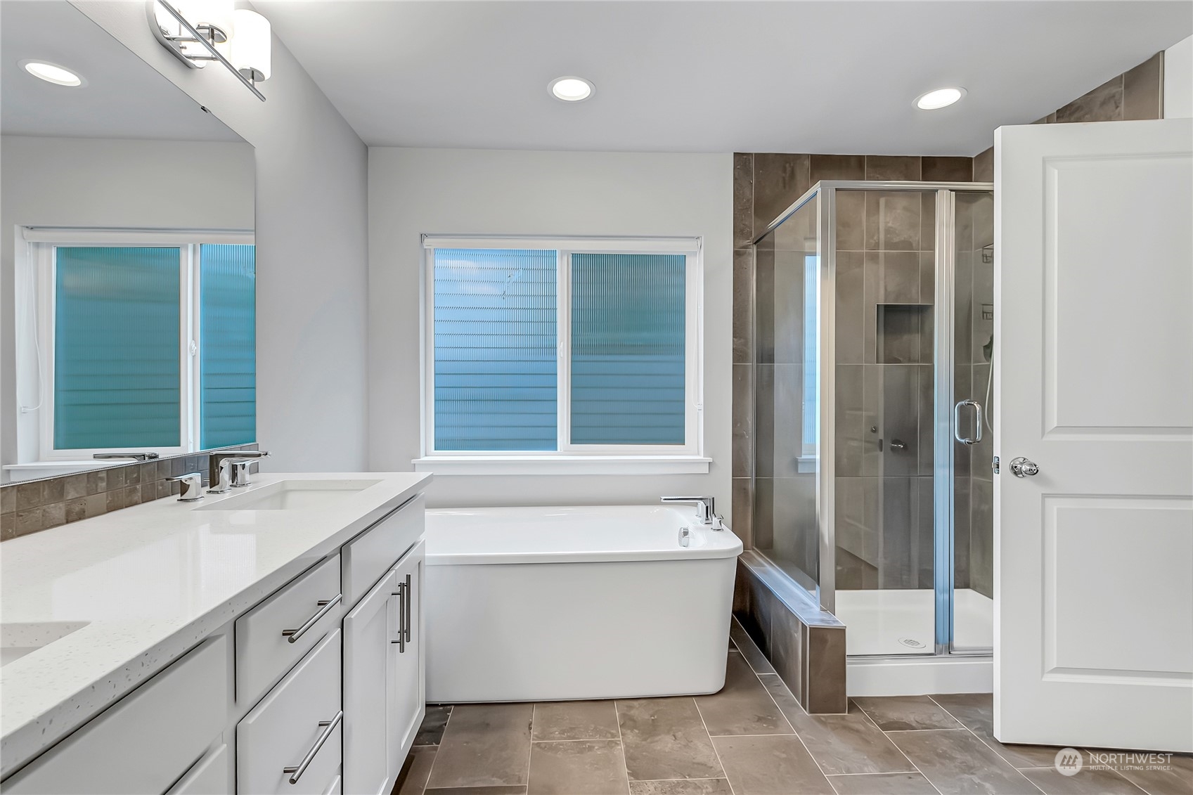 2025 85th Avenue Court East