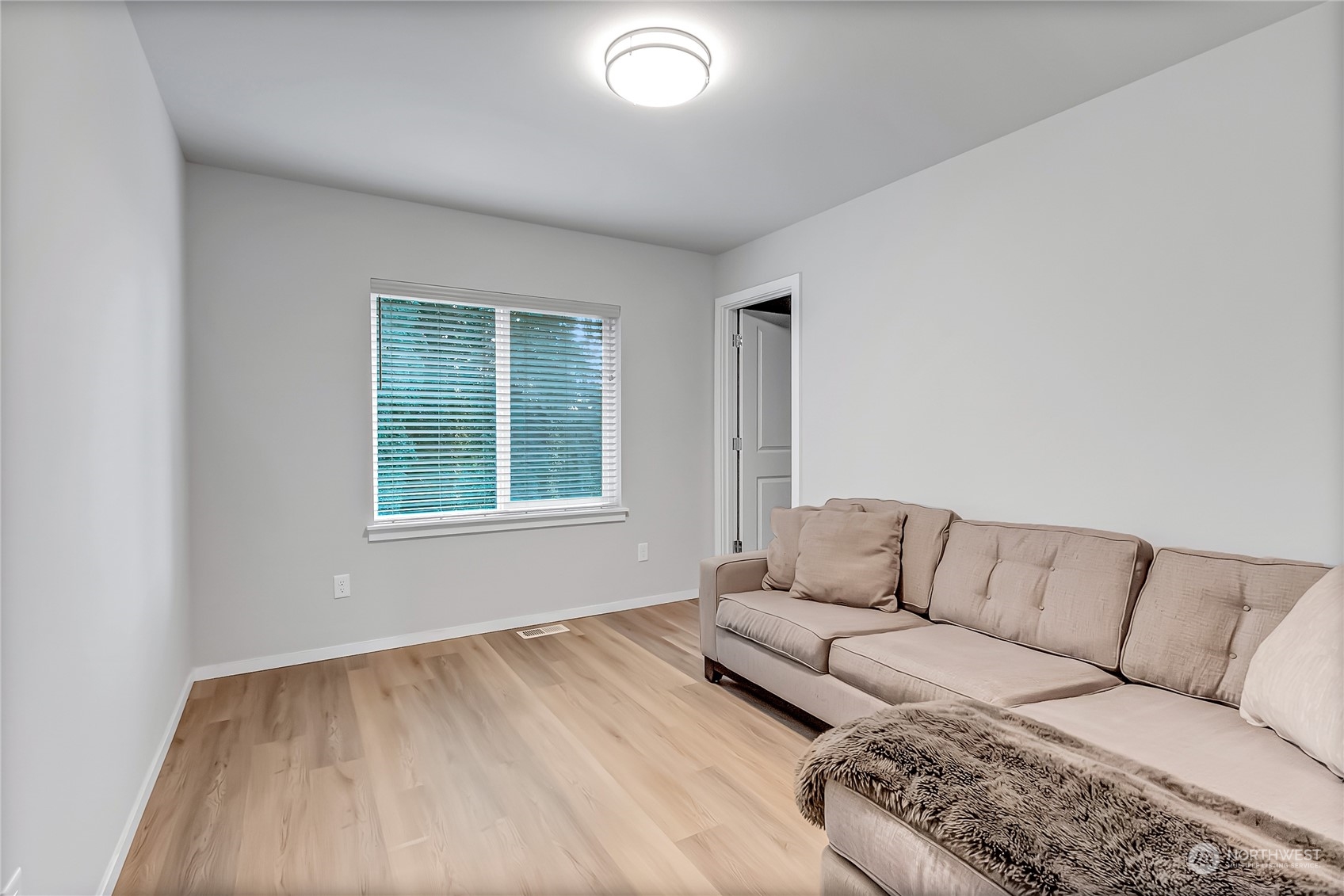 2025 85th Avenue Court East