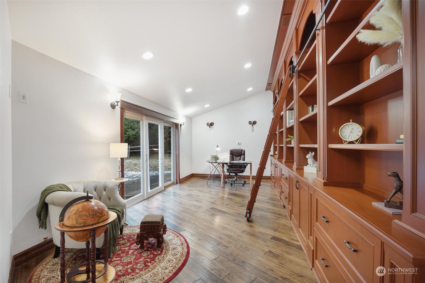 19816 150th Avenue E