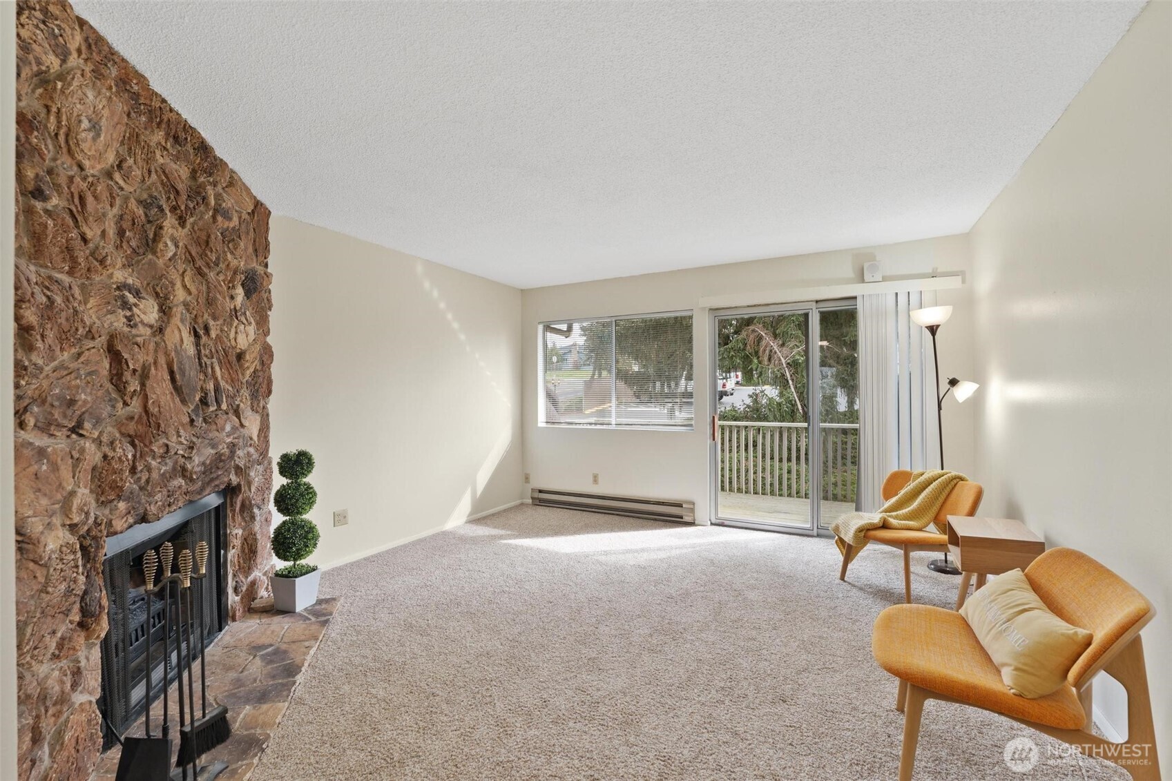 9623 S 248th Street Unit: E2