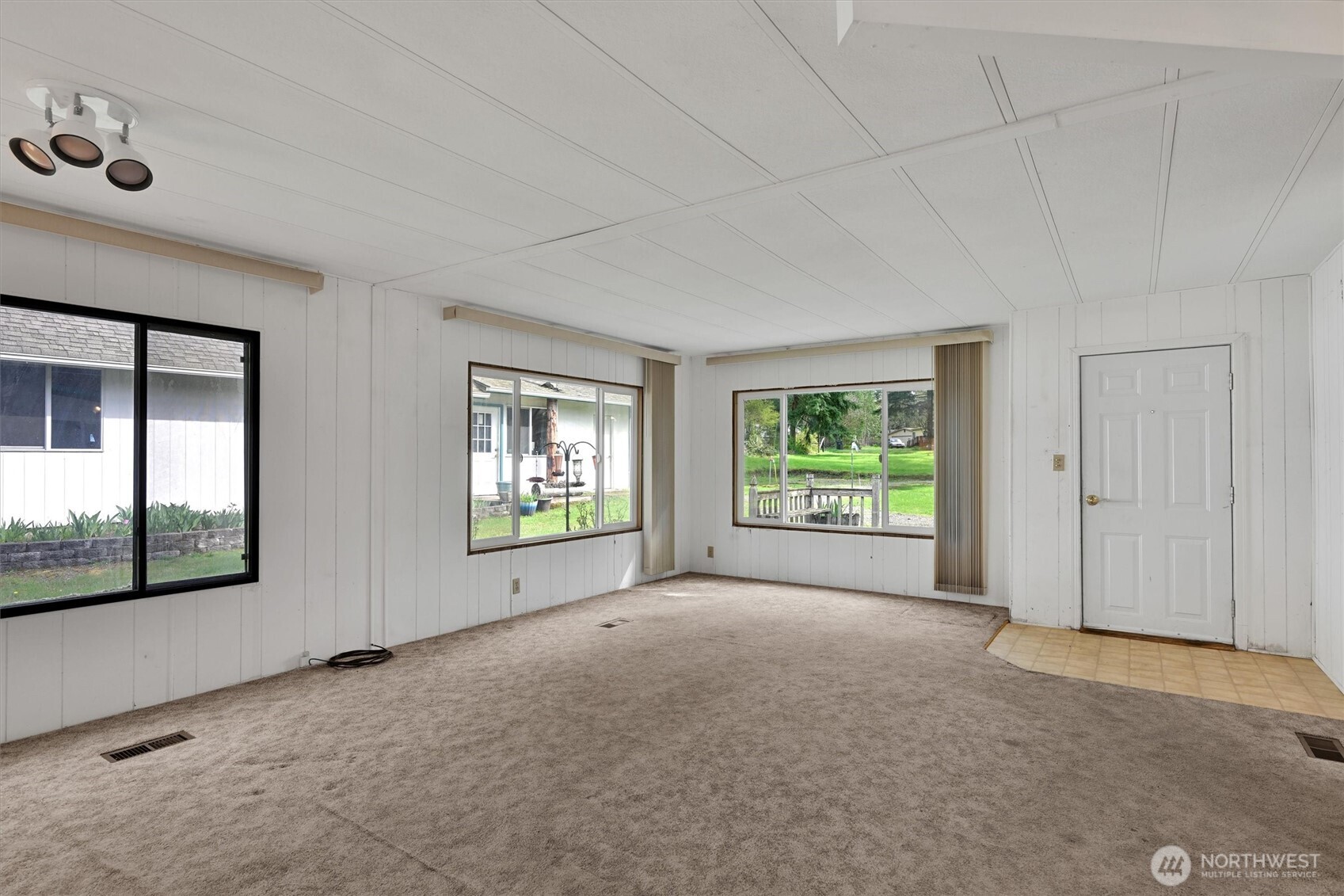 16822 161st Avenue SE