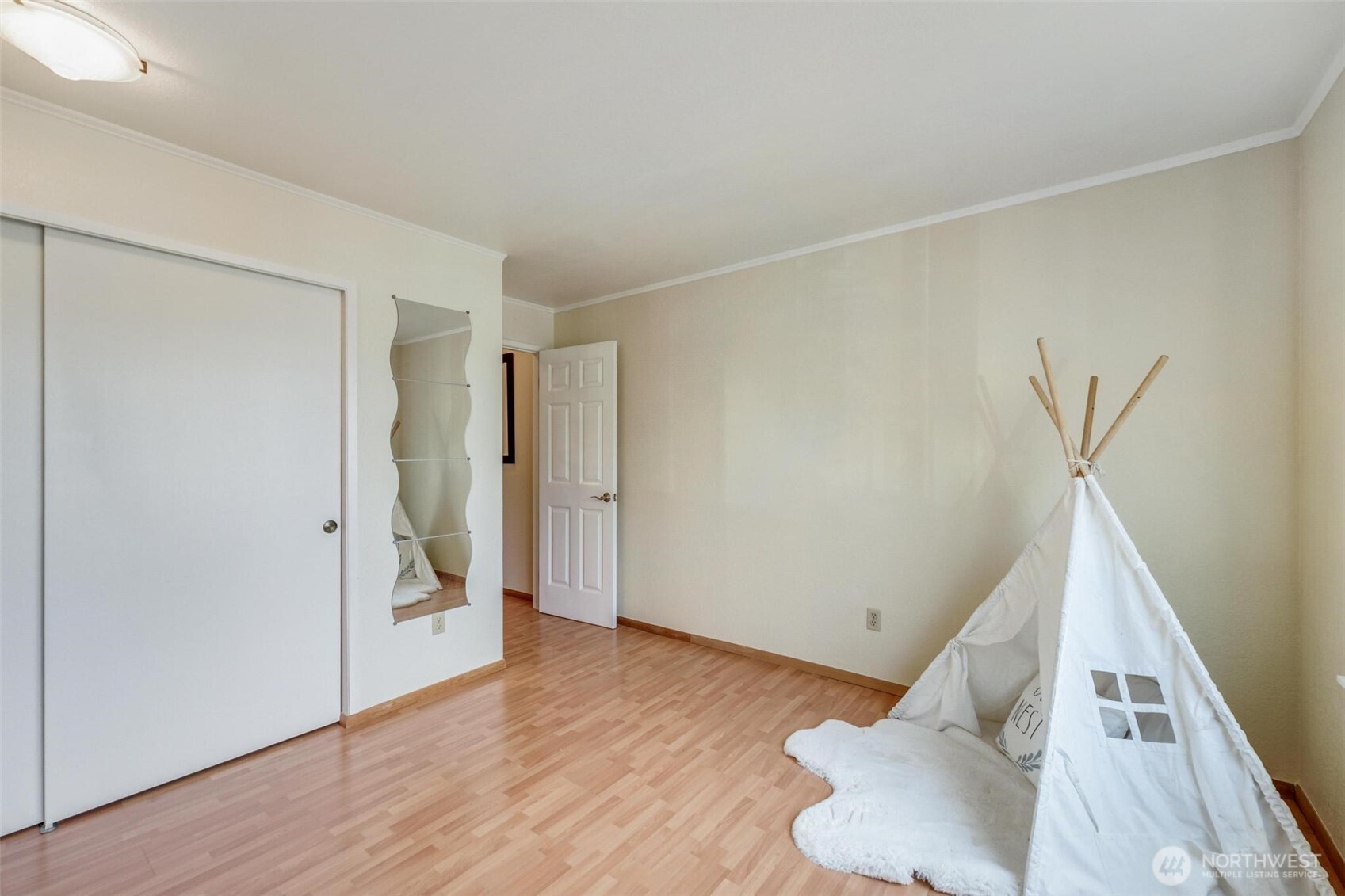 4208 Factoria Boulevard SE Unit: C1