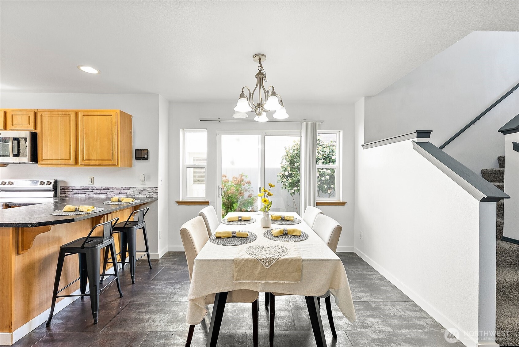 17904 Panorama Boulevard E