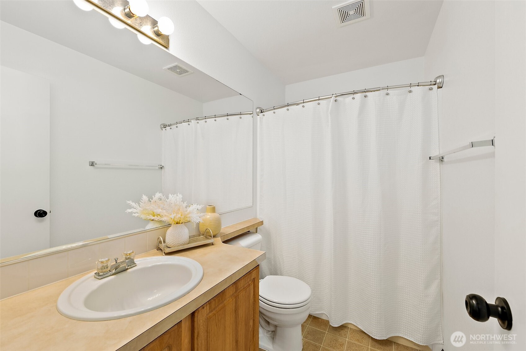 17904 Panorama Boulevard E