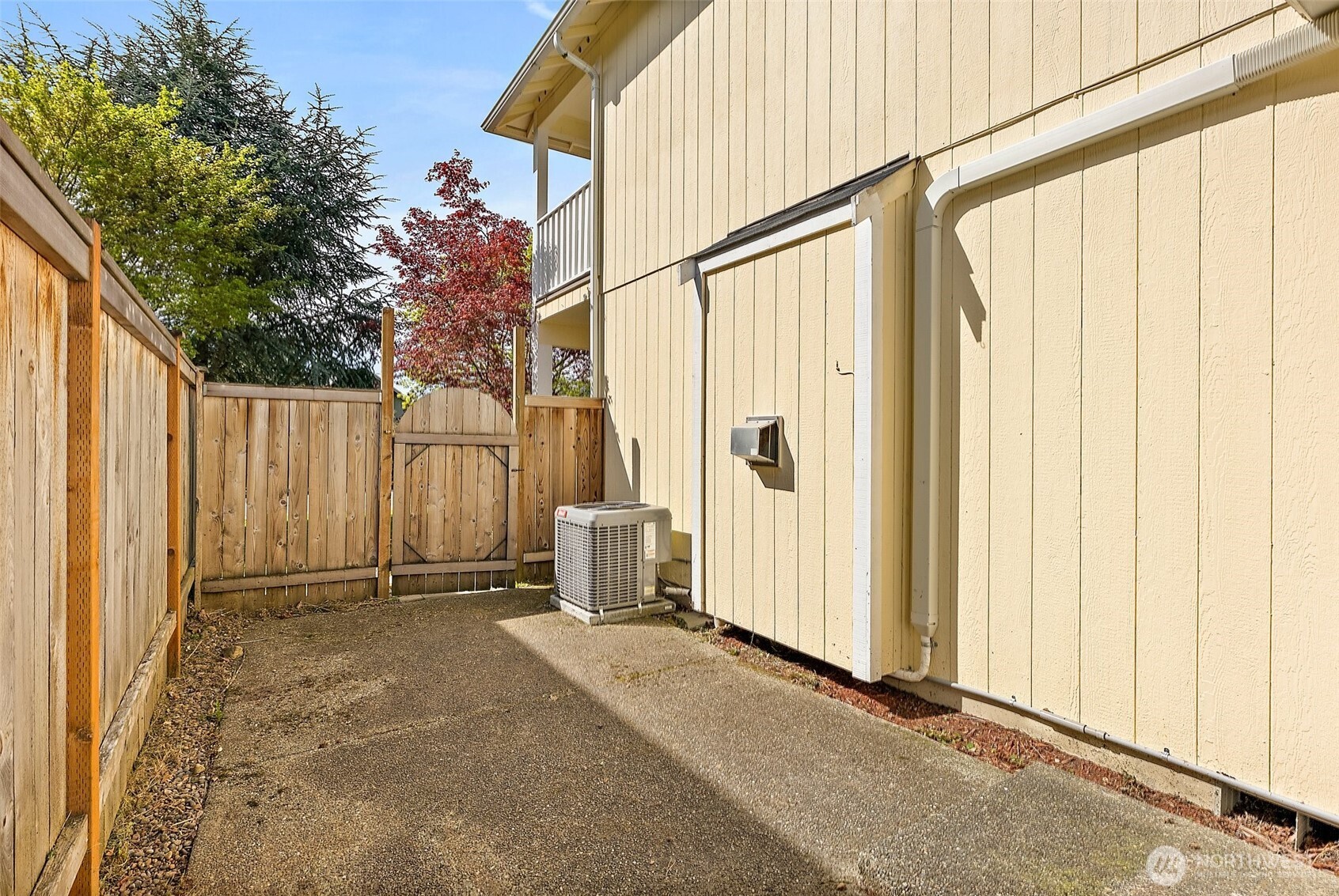 17904 Panorama Boulevard E