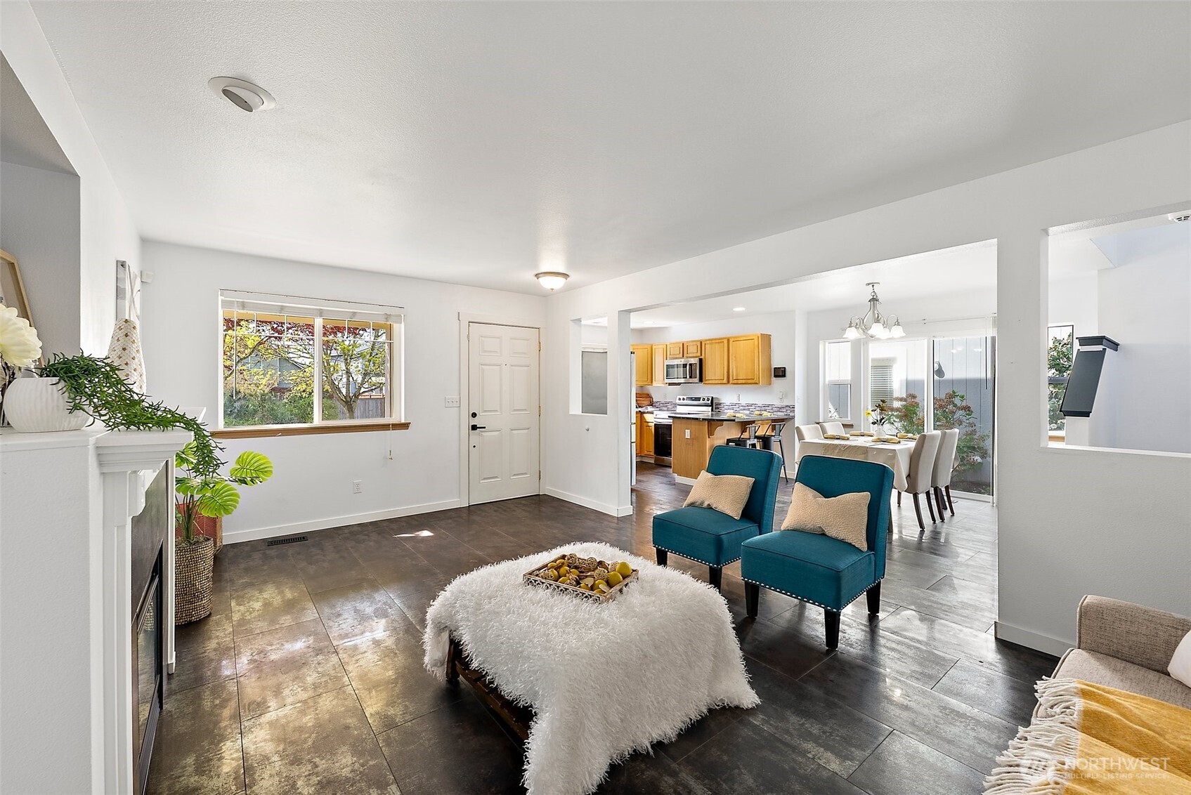 17904 Panorama Boulevard E