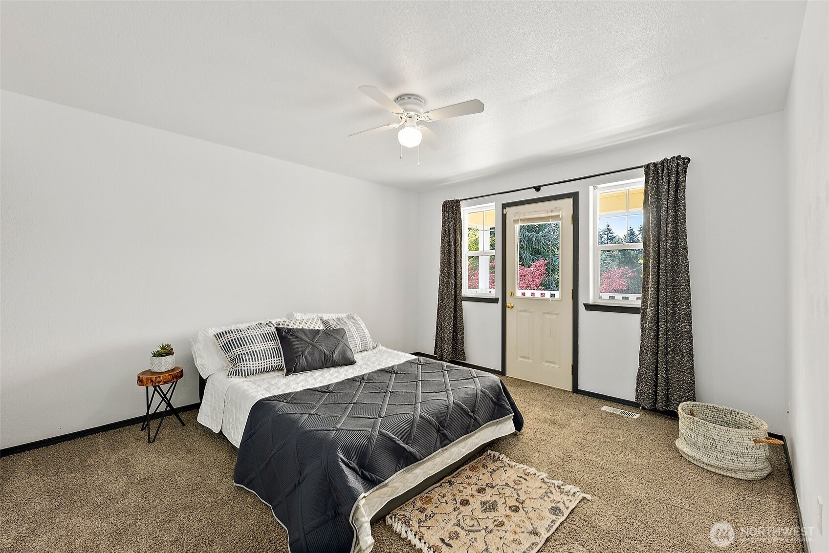 17904 Panorama Boulevard E