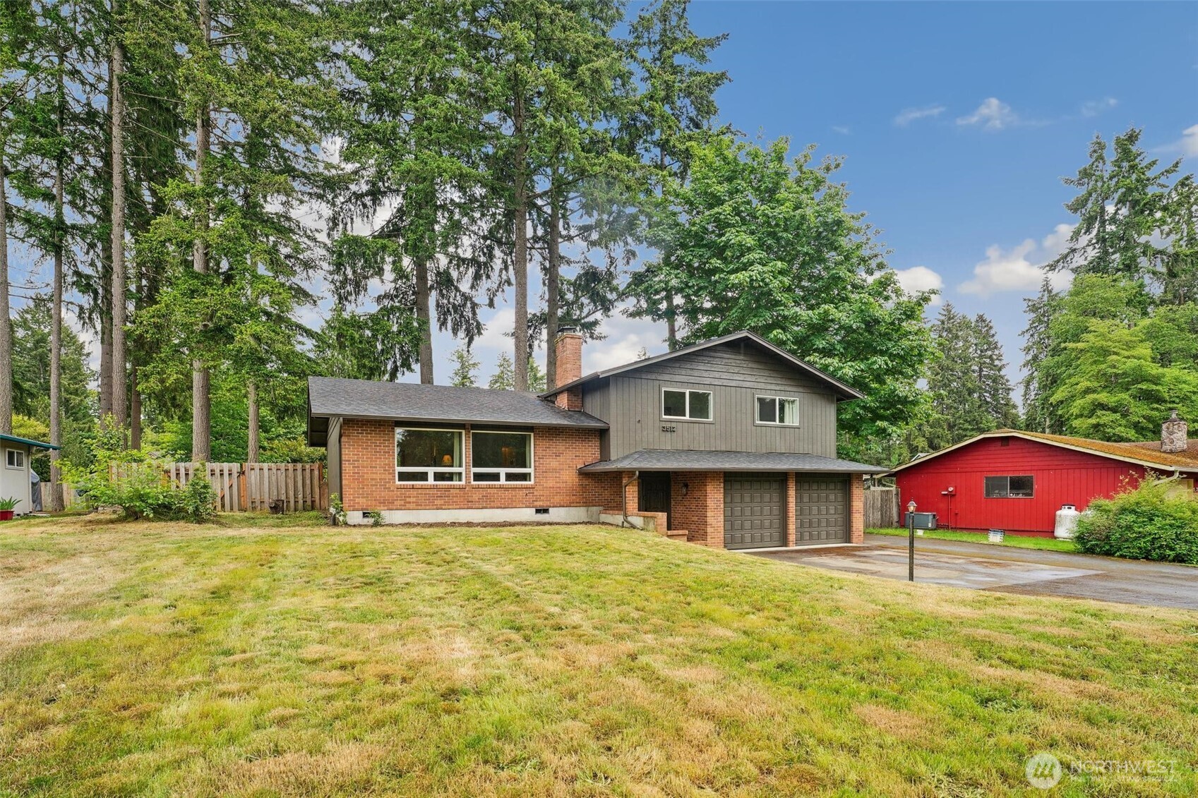 3512 Frances Drive SE