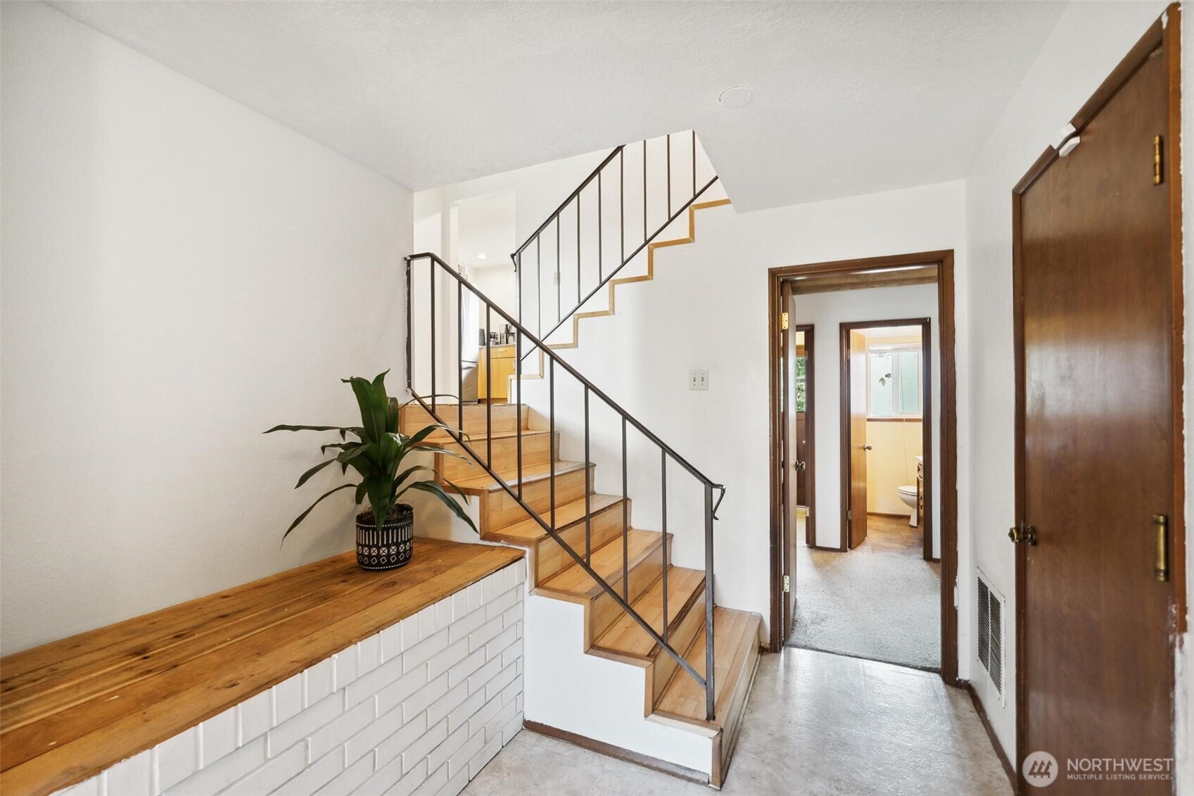 3512 Frances Drive SE