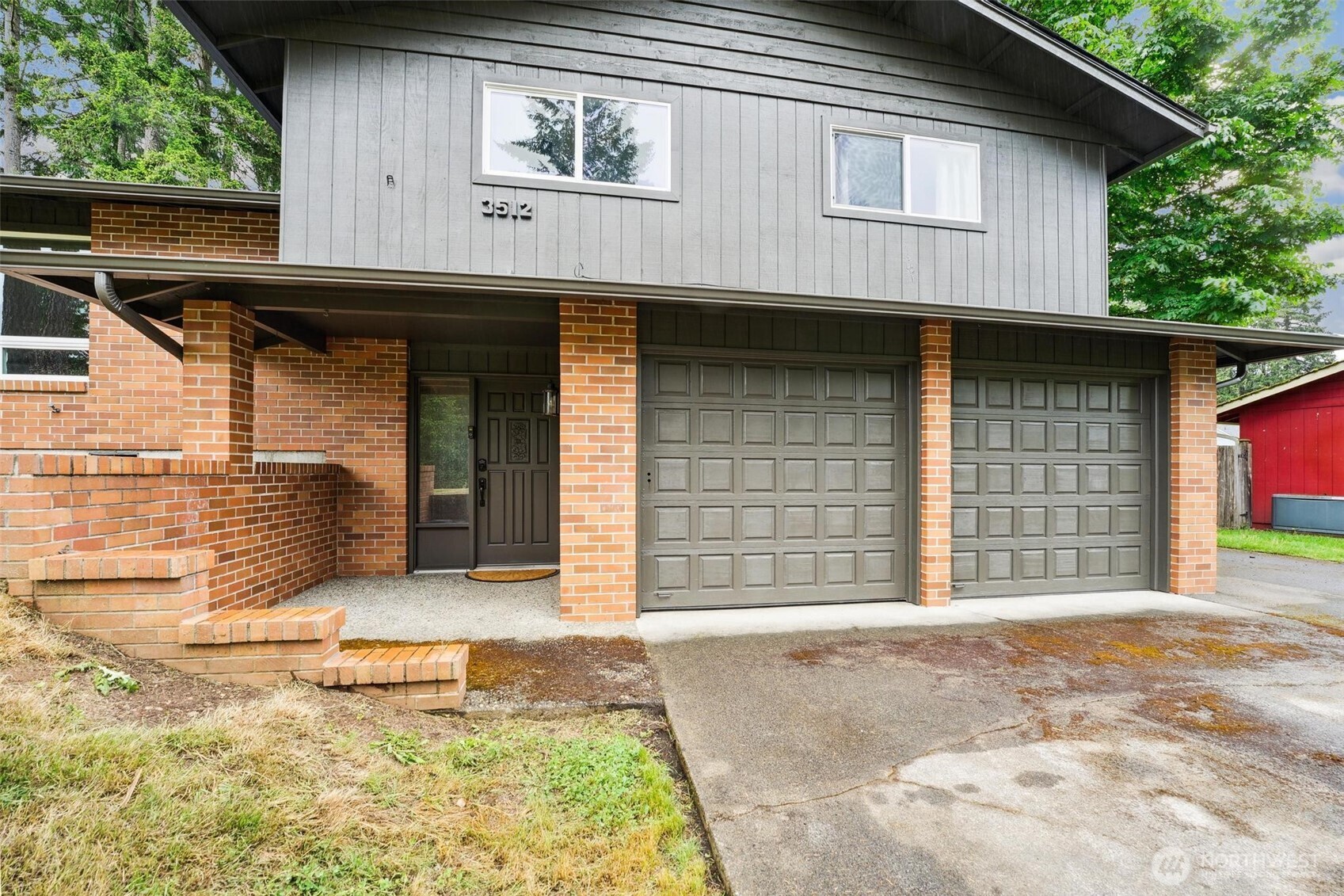 3512 Frances Drive SE