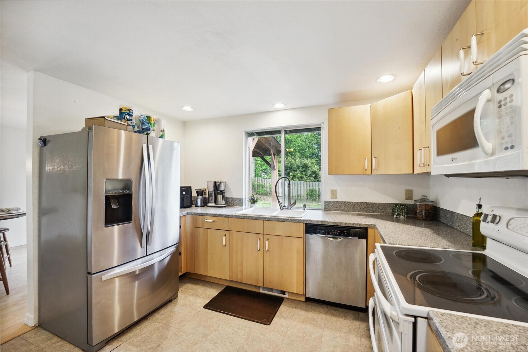 3512 Frances Drive SE