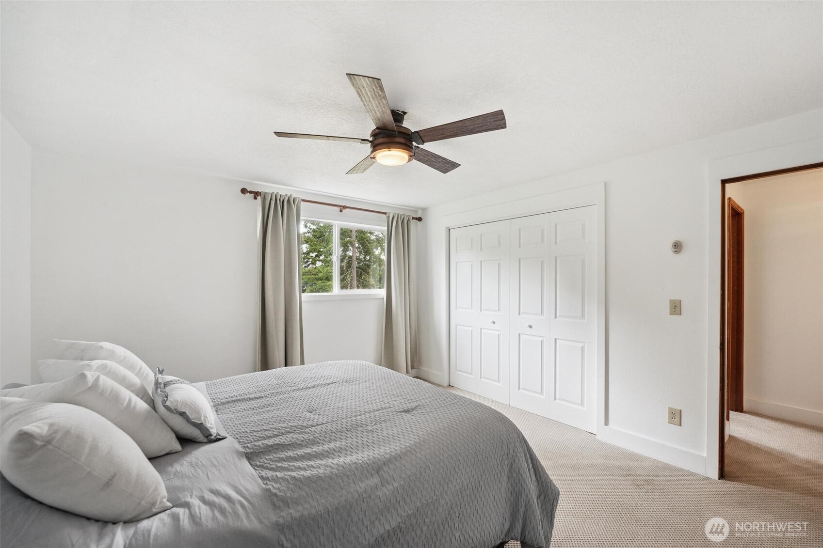 3512 Frances Drive SE