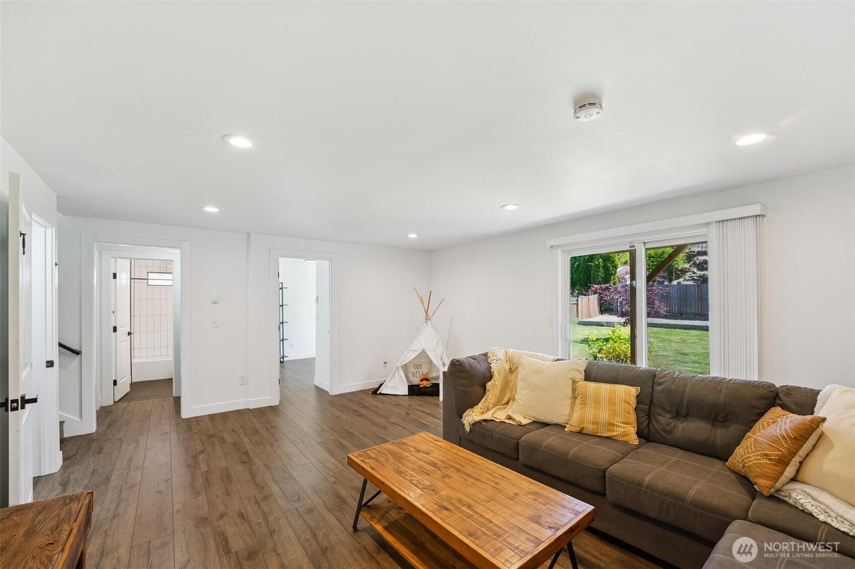 6005 S Cheyenne Street