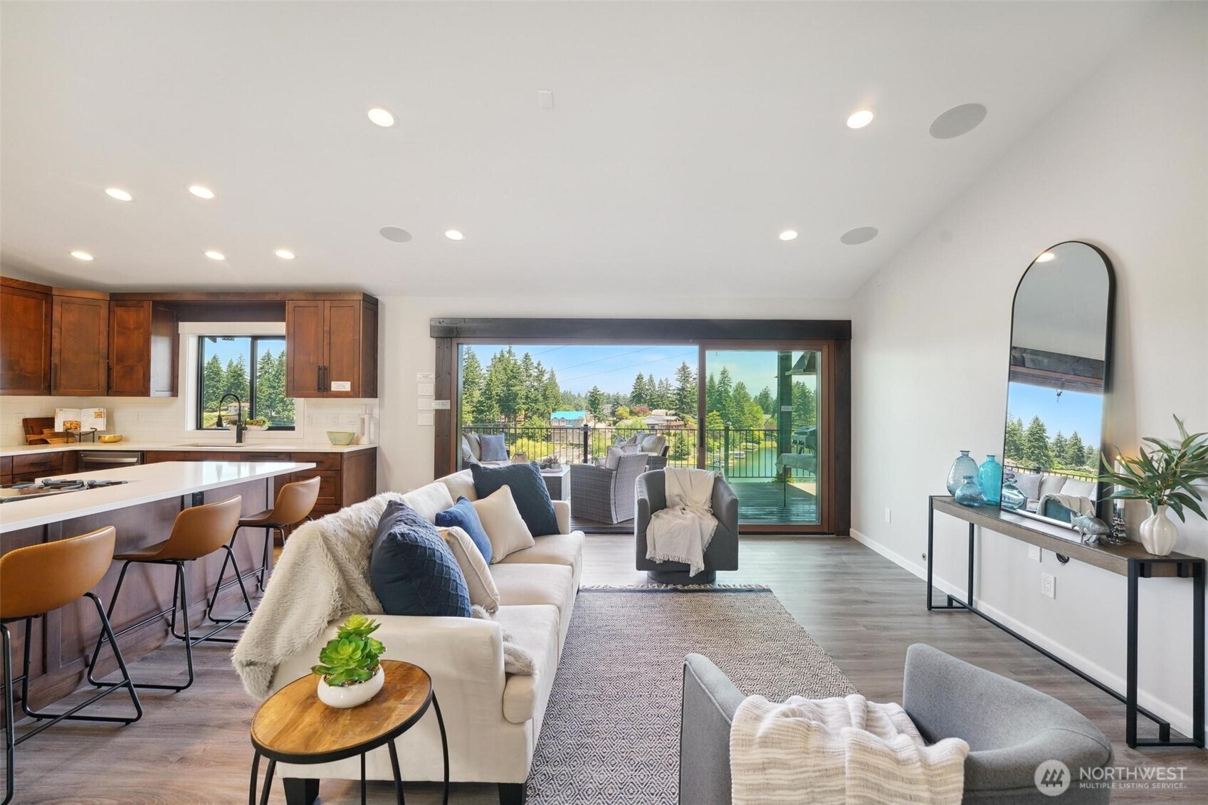 17317 33rd Street Ct E