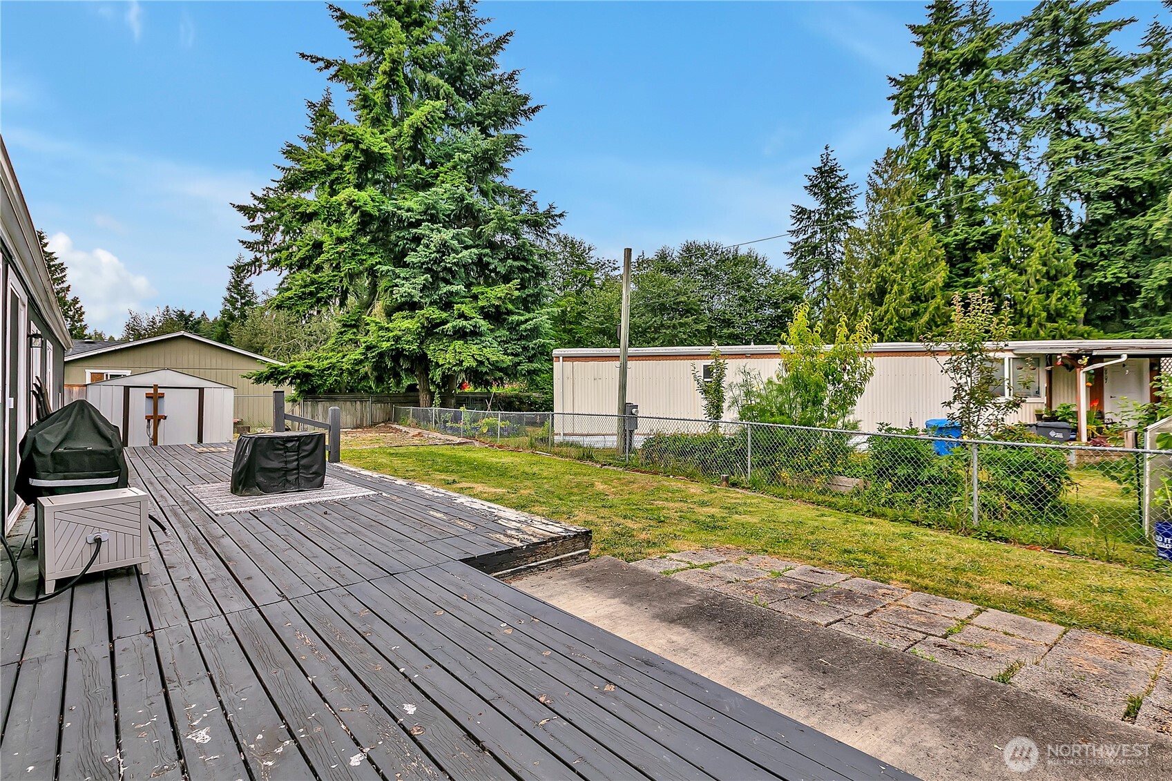 10707 209th Avenue E