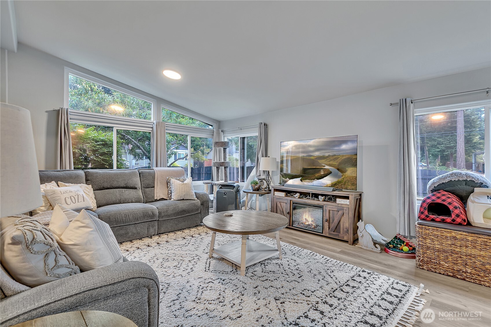 10707 209th Avenue E