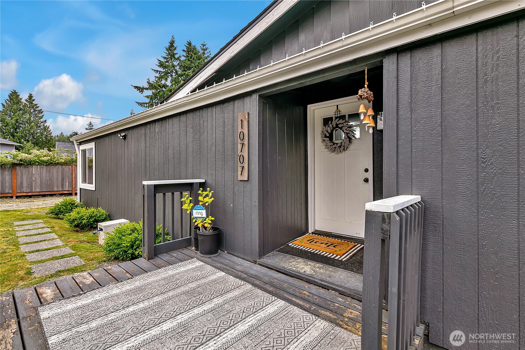 10707 209th Avenue E