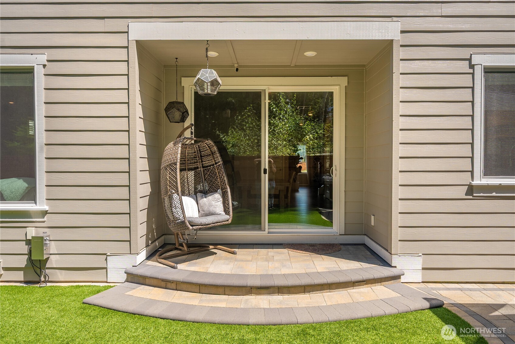 12948 186th Avenue E