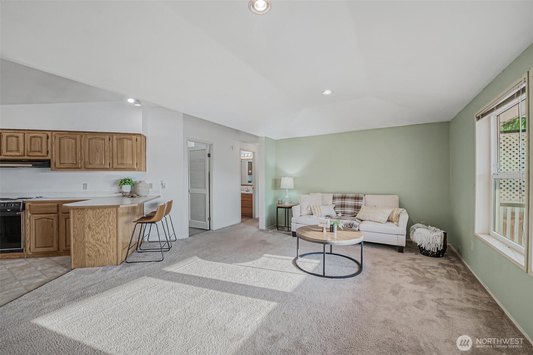 17710 Albany Street SW