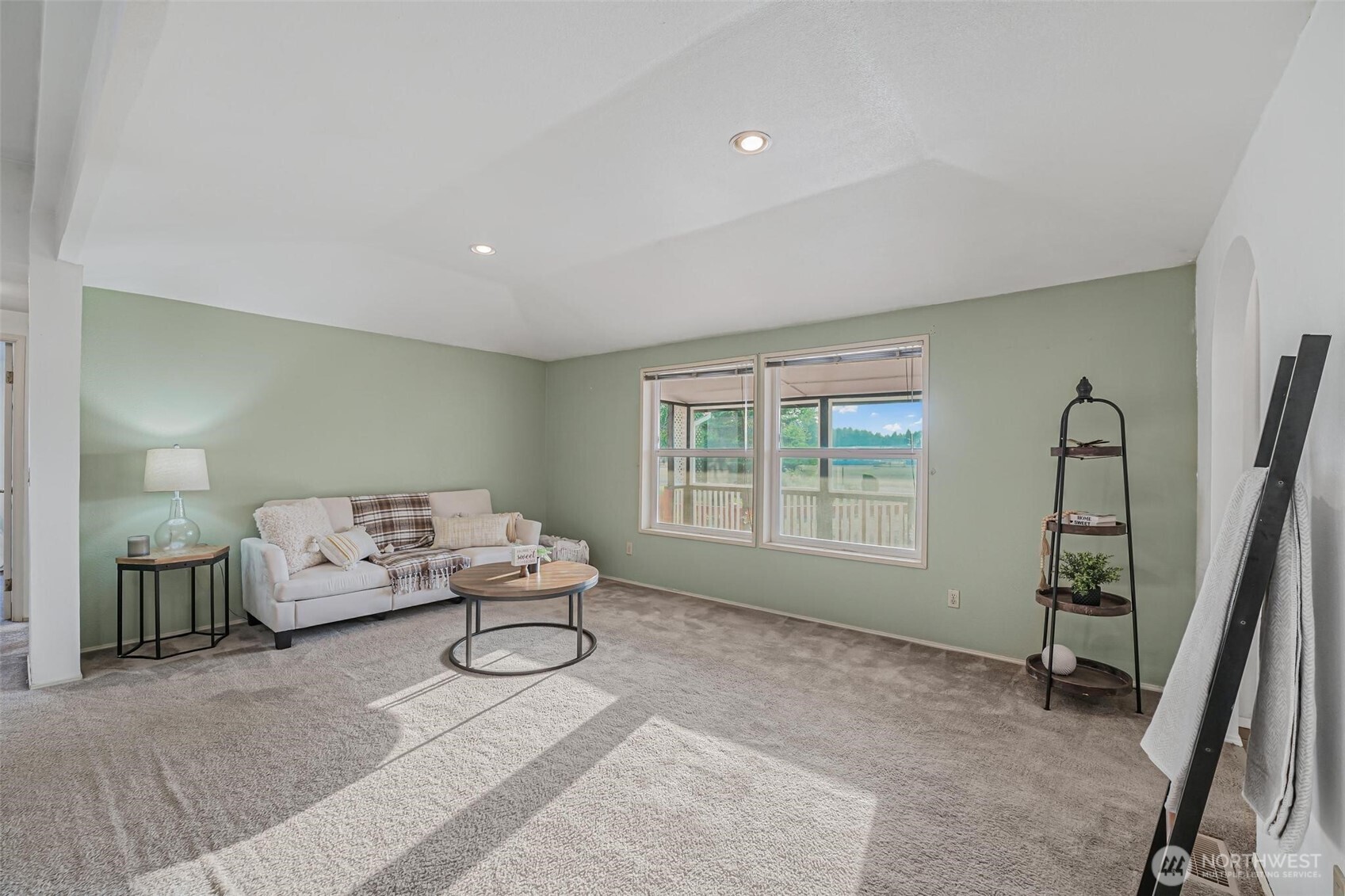 17710 Albany Street SW