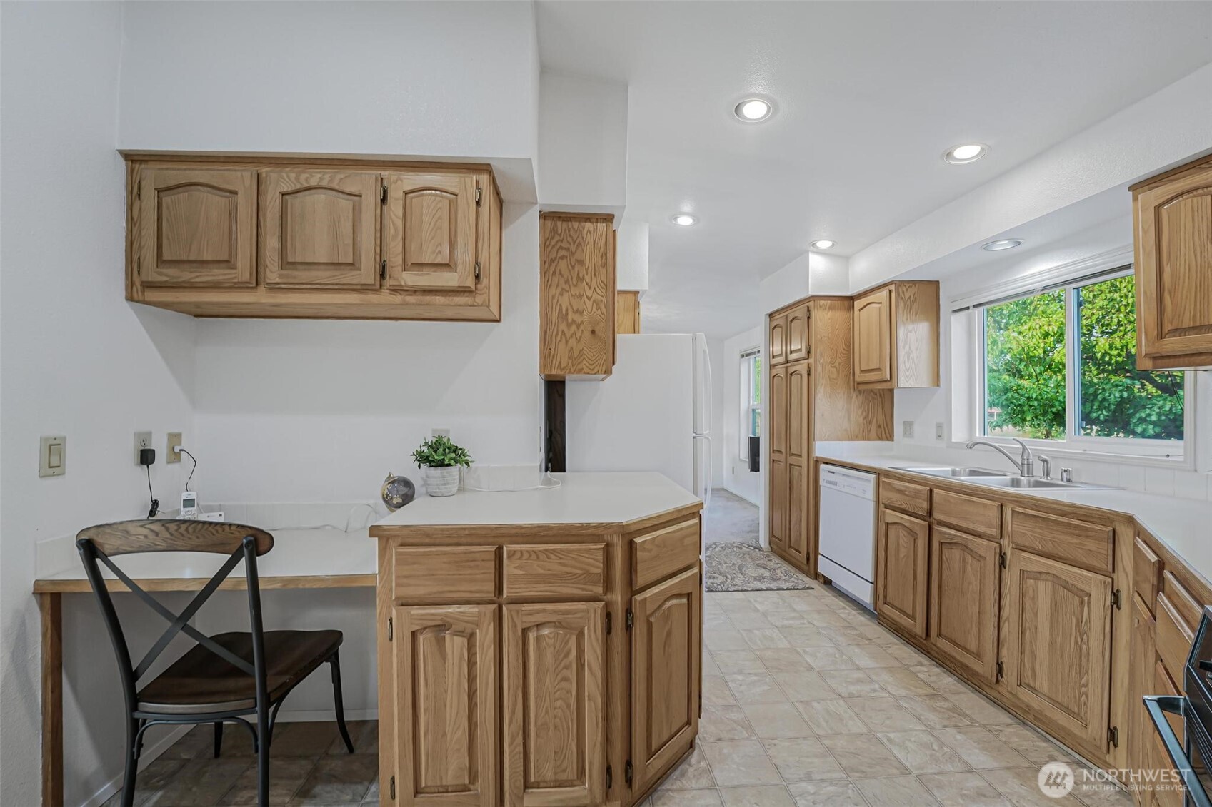 17710 Albany Street SW