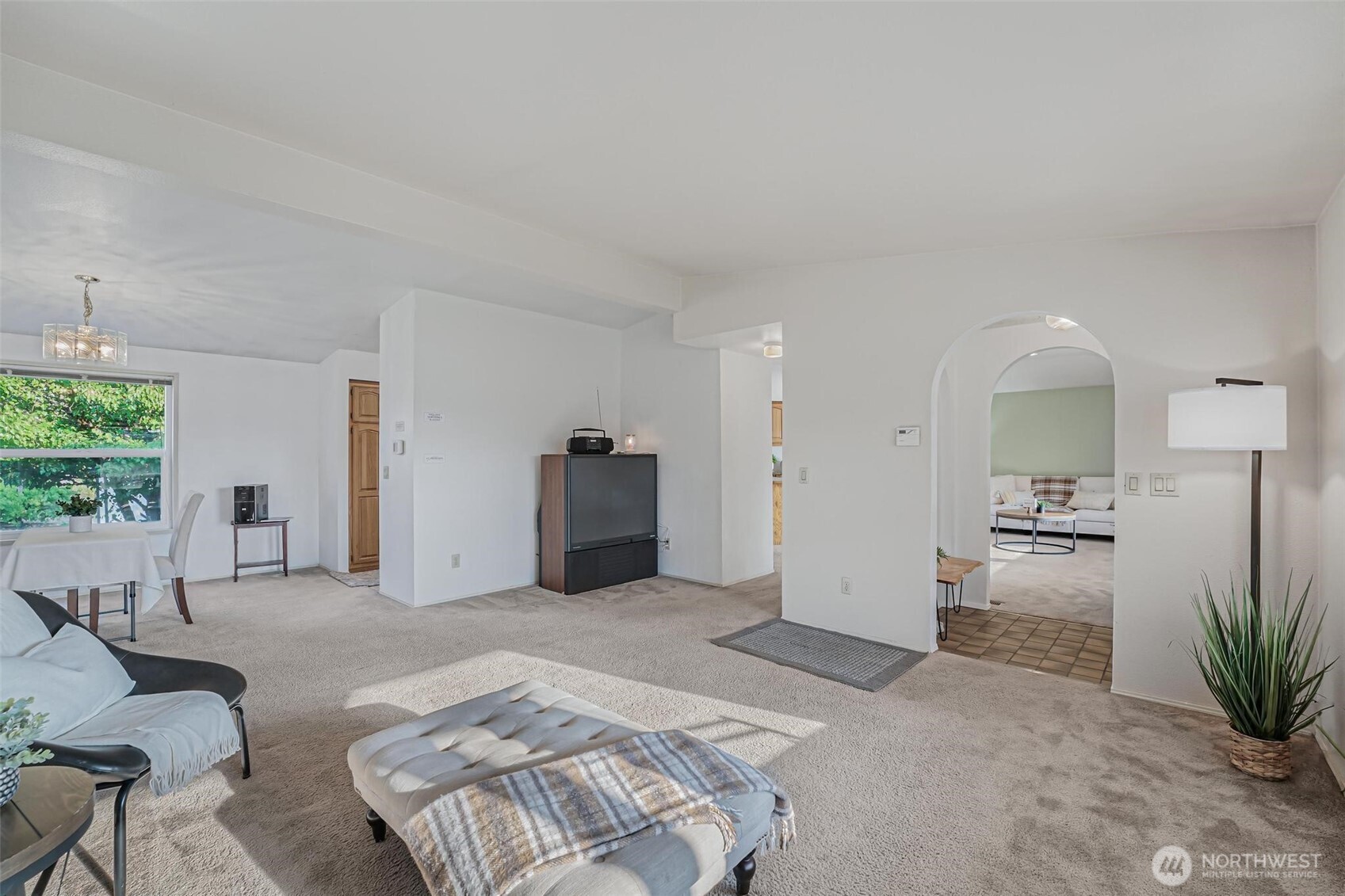 17710 Albany Street SW