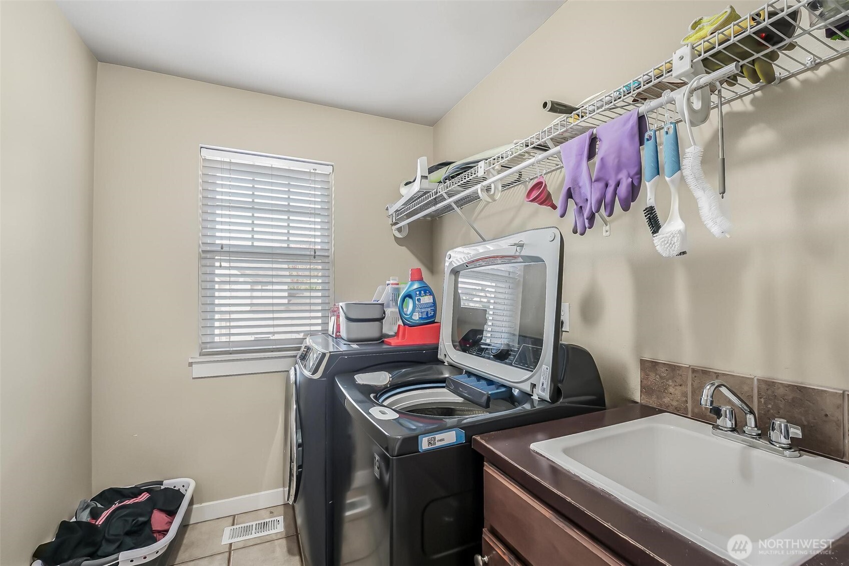 17401 140th Avenue E