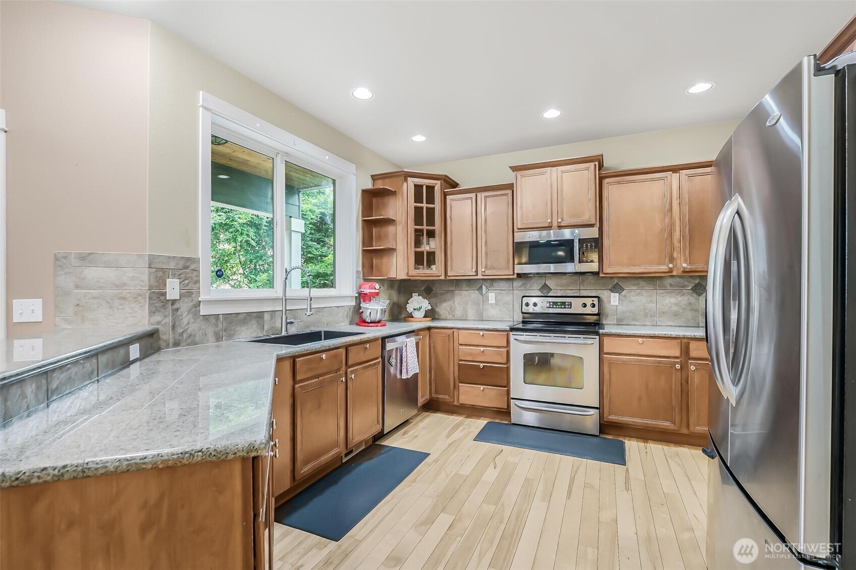 17401 140th Avenue E