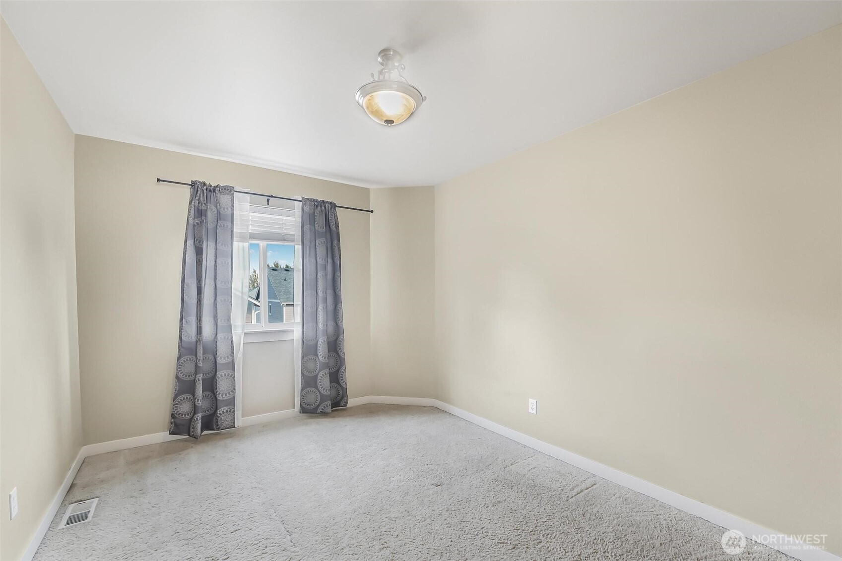 17401 140th Avenue E