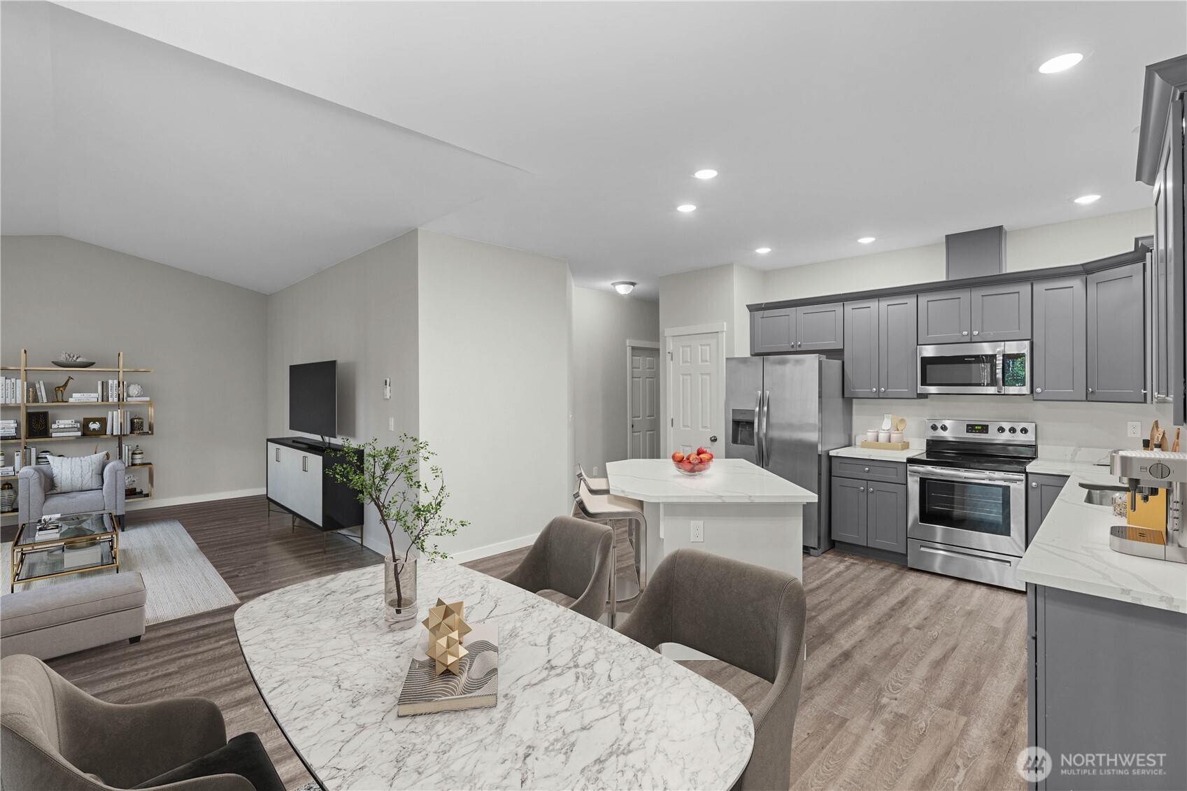 18425 Rampart Drive SE