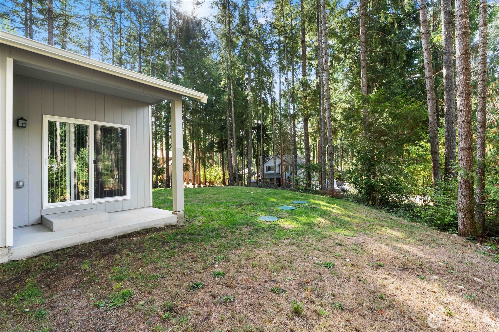 18425 Rampart Drive SE