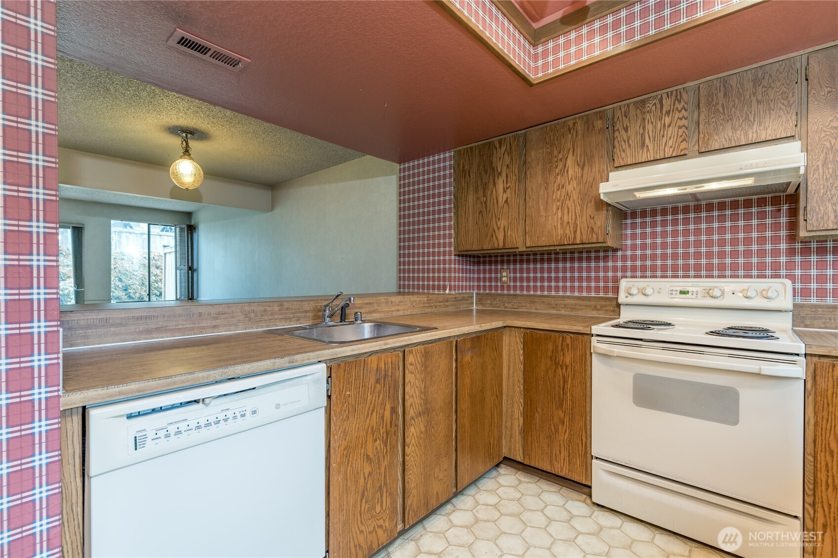 317 SW 112th Street Unit: 302