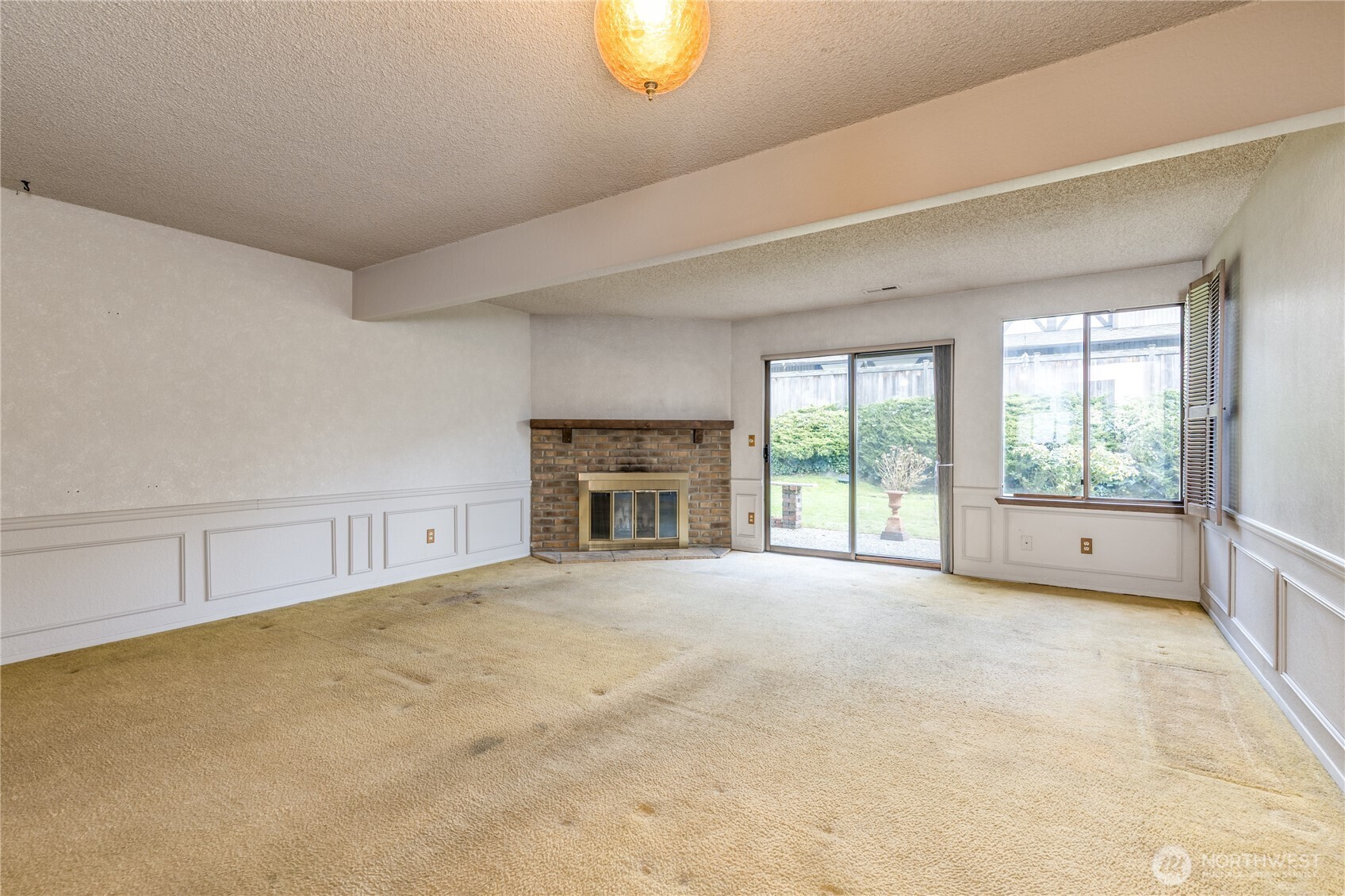 317 SW 112th Street Unit: 302