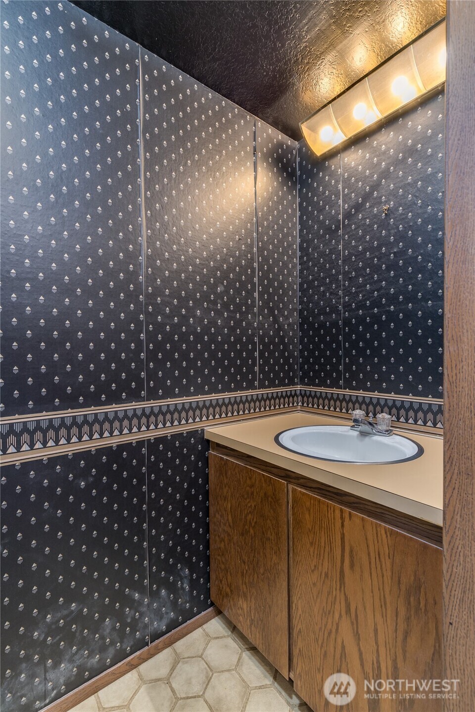317 SW 112th Street Unit: 302