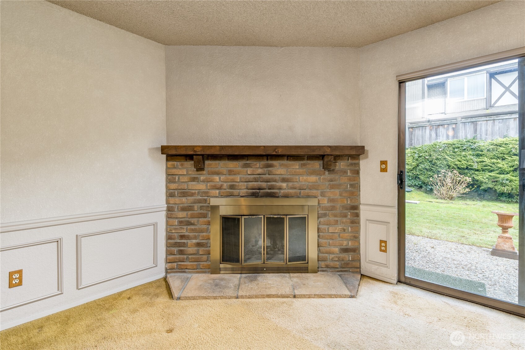 317 SW 112th Street Unit: 302